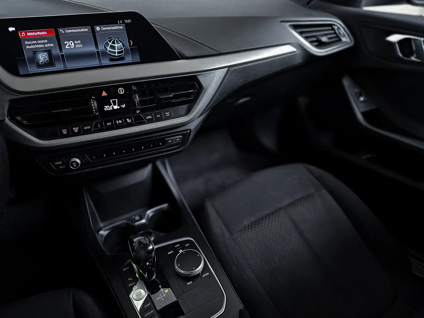 BMW 116 ✖ AUTOMATIQUE | FULL BLACK | GPS | TVA ✔ Zwart - 2