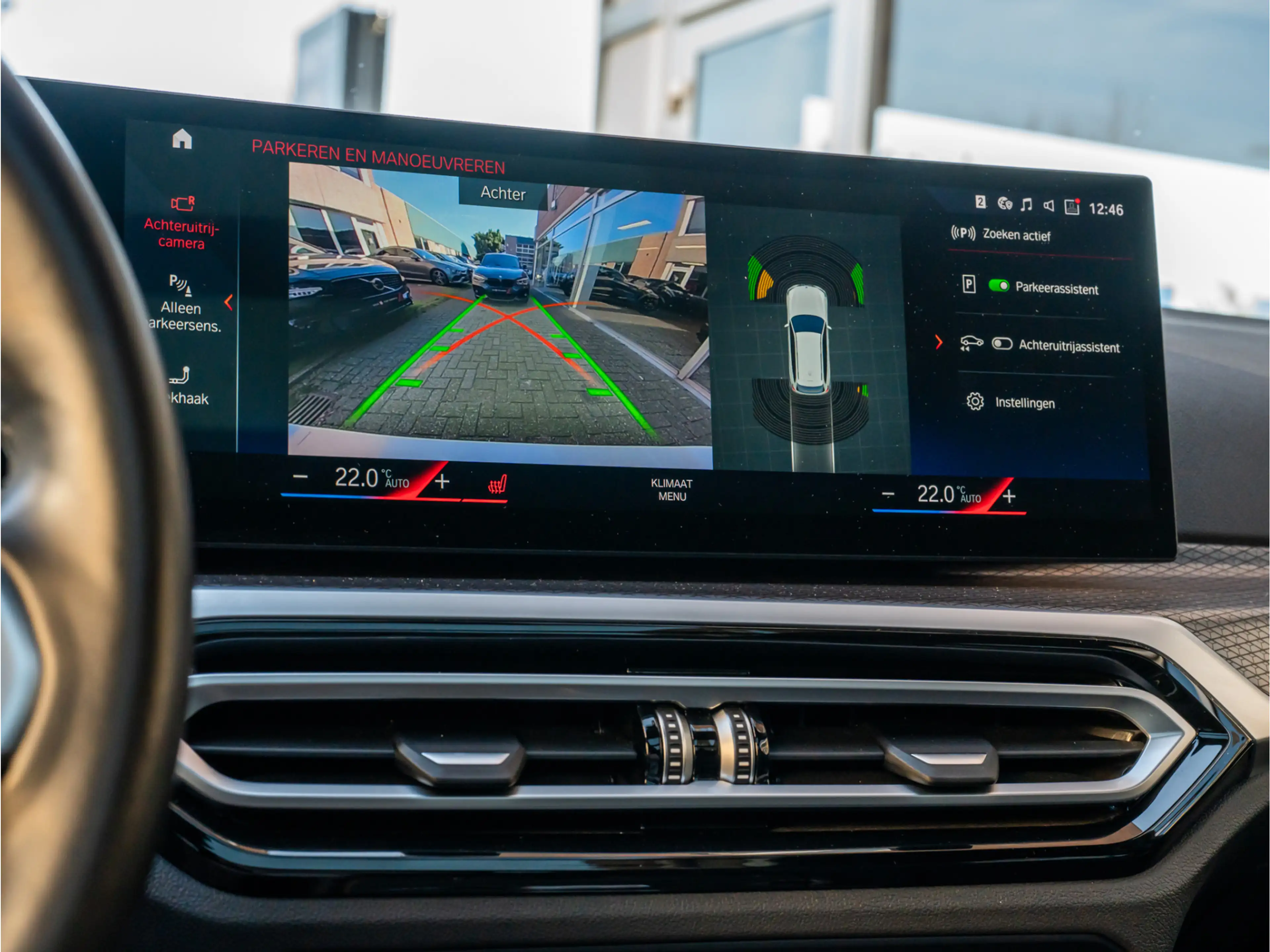 BMW 330 3-serie Touring 330e M-Sport PANO CAMERA HUD HIFI — photo 7