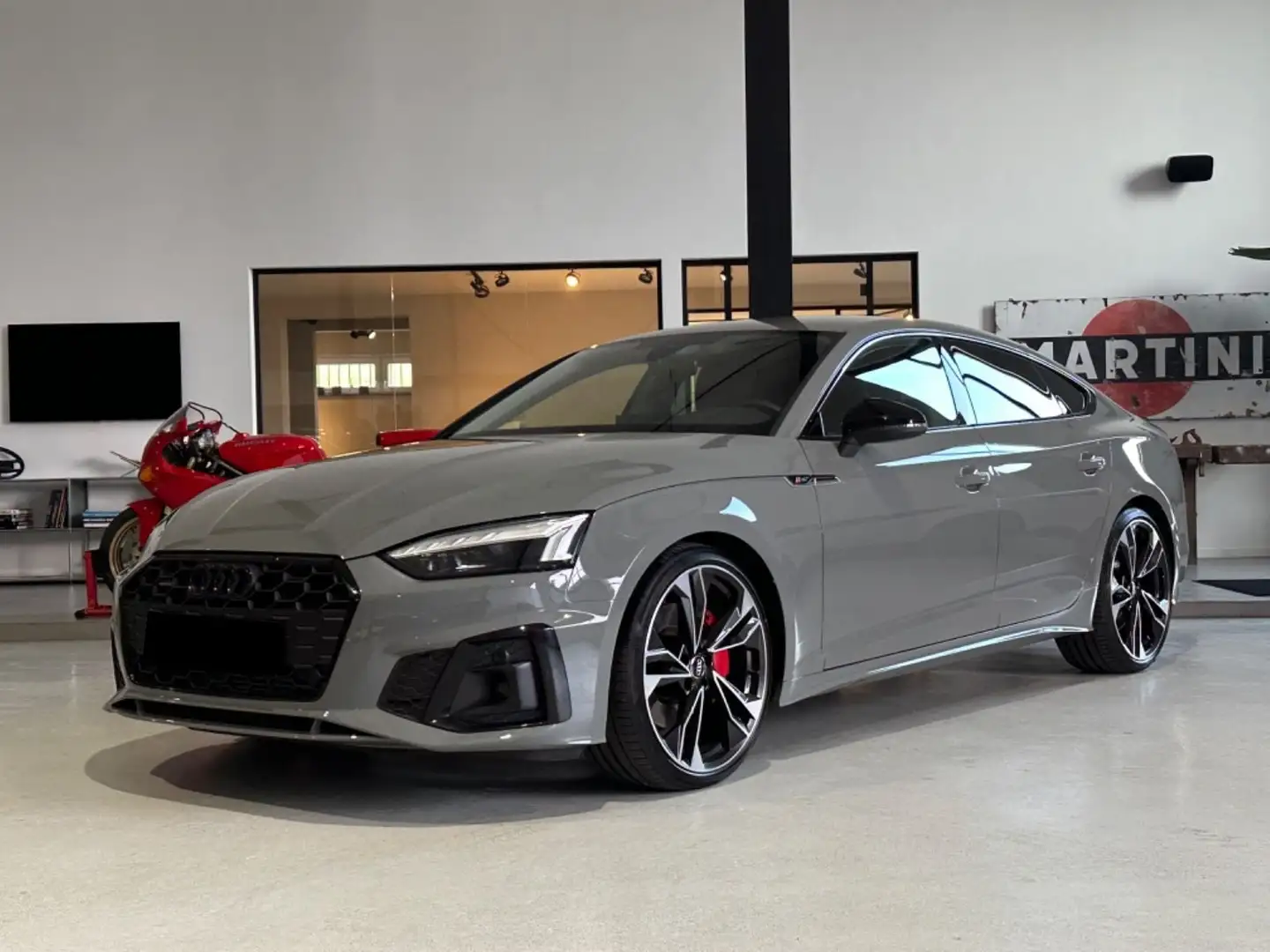 Audi A5 45 TFSI Quattro Edition One OPF S tronic Gris - 1