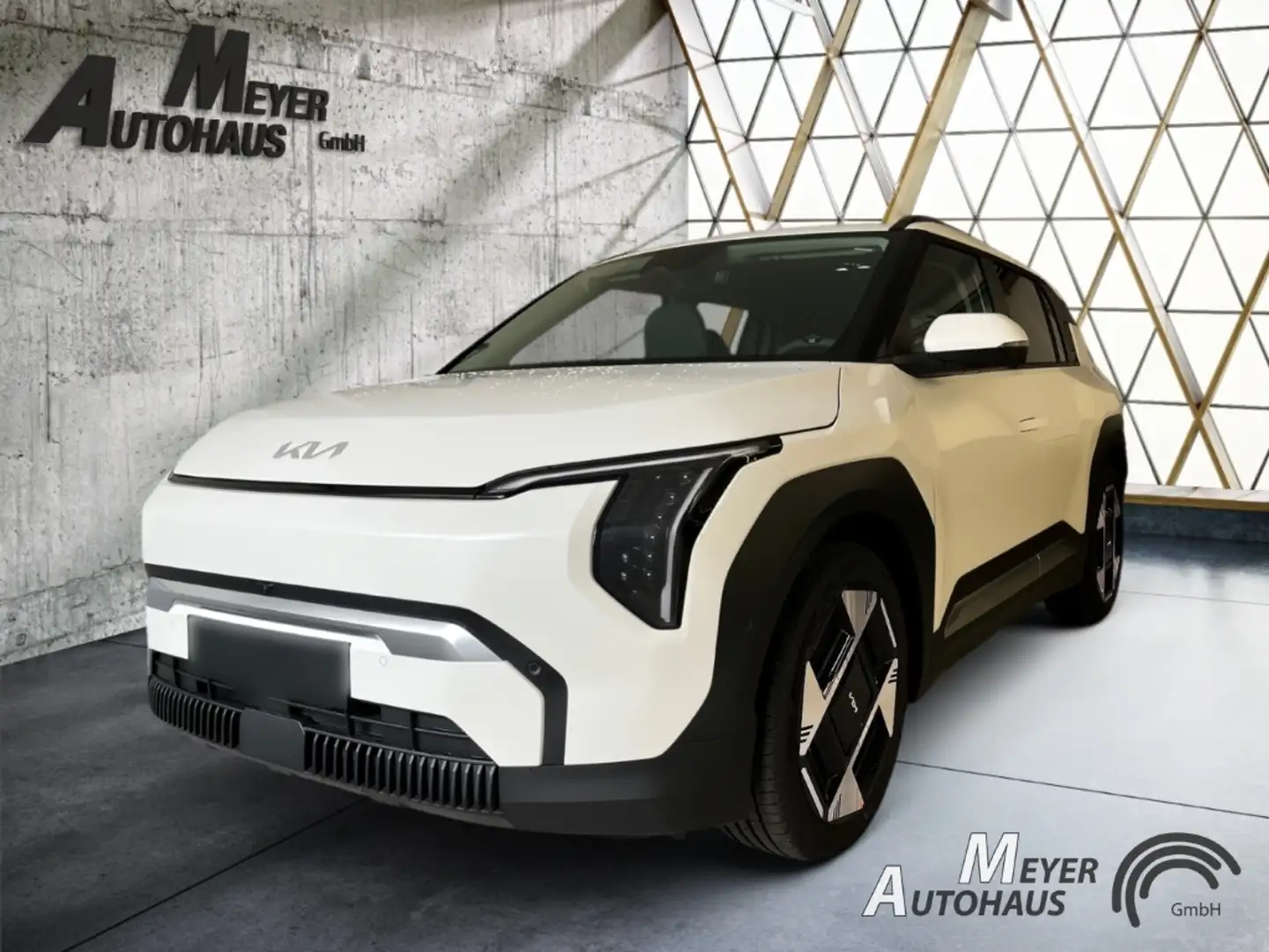 Kia EV3 81,4-kWh-Batterie, FWD, Earth +WIC+BUS+UPG+DWP Weiß - 1