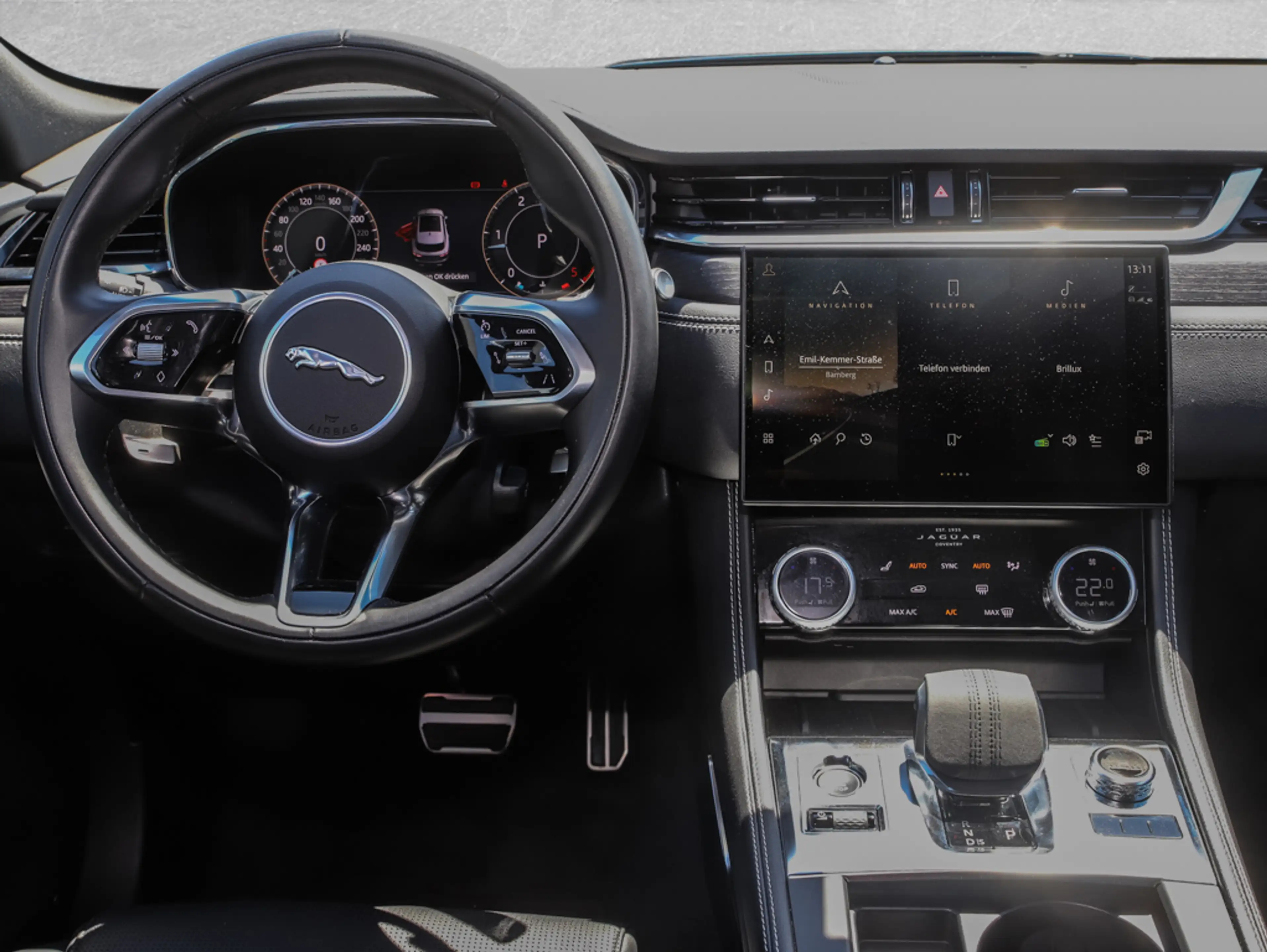 Jaguar F-Pace D200 R-Dynamic SE 21Zoll elek.AHK Fahrass. — photo 11