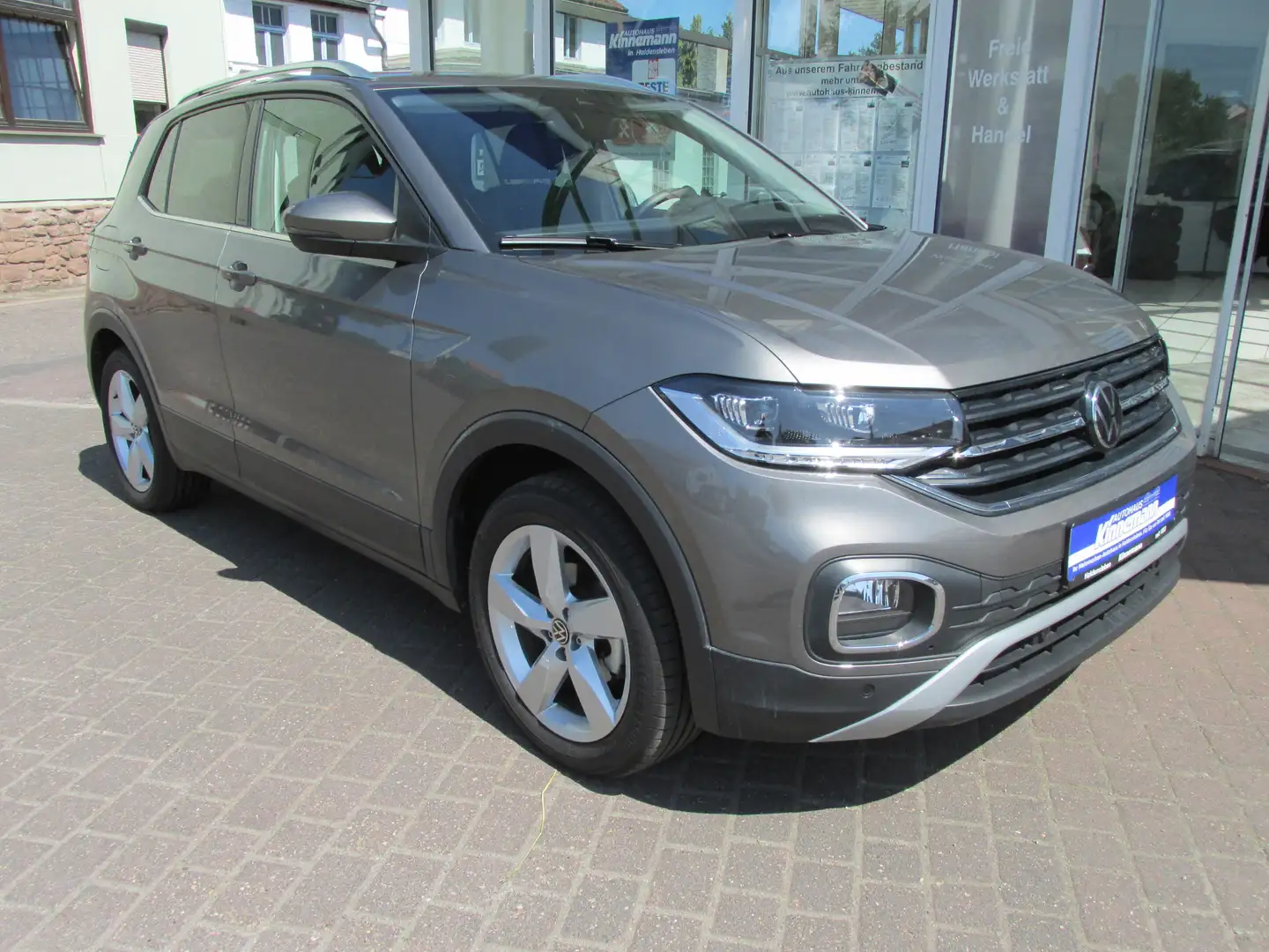 Volkswagen T-Cross Style 1.0TSI OPF*NAVI*SHZG*PDC*RF-Kam*GARANTIE Gris - 1