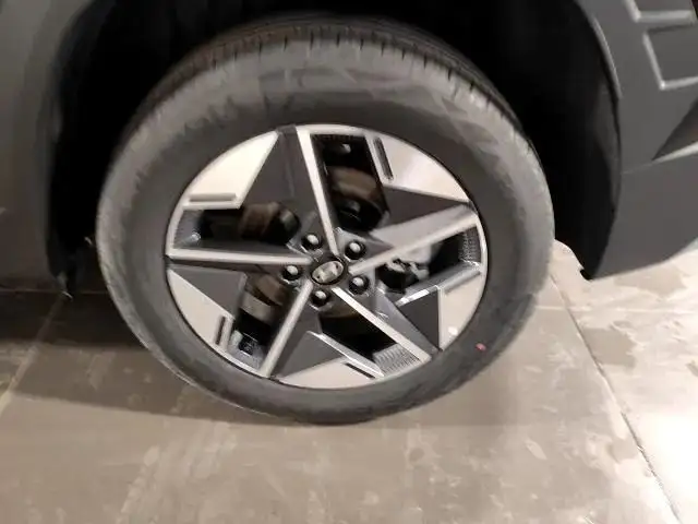 Hyundai Tucson view 7