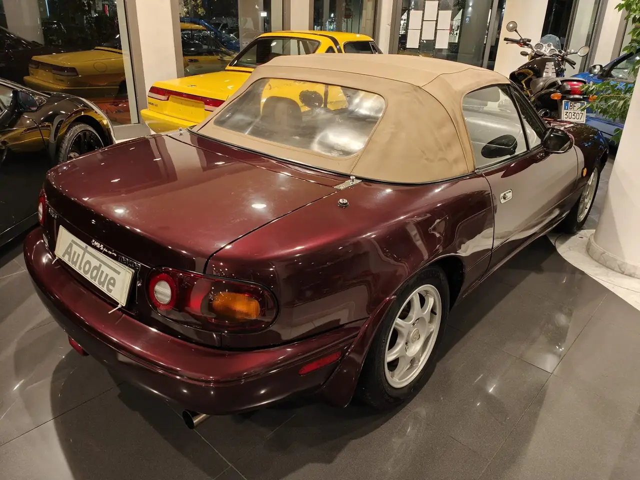 Mazda MX-5 1.6i 16V cat, foto 8