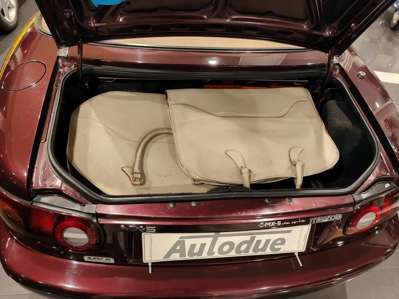 Mazda MX-5 1.6i 16V cat, foto 6
