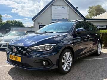 Stationwagon 1.4 16V NAVIGATIE/CLIMATE/CRUISE/PDC