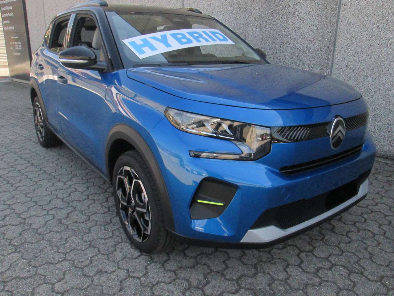 Citroen C3 1.2 hybrid Max 110cv edcs6 KM ZERO