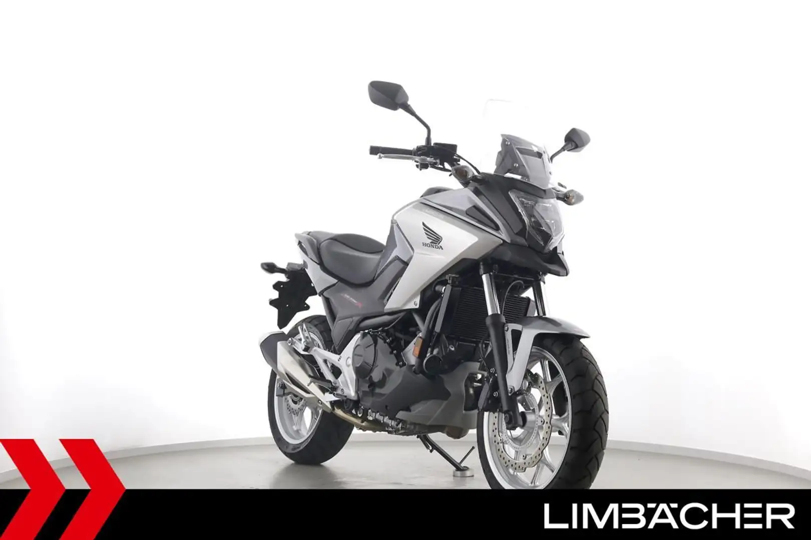 Honda NC 750 X - 35KW - A2-konform! Plateado - 2