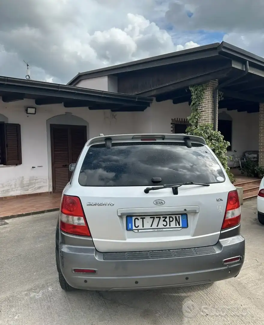Kia Sorento 2.5 crdi 16v Active Class - 1