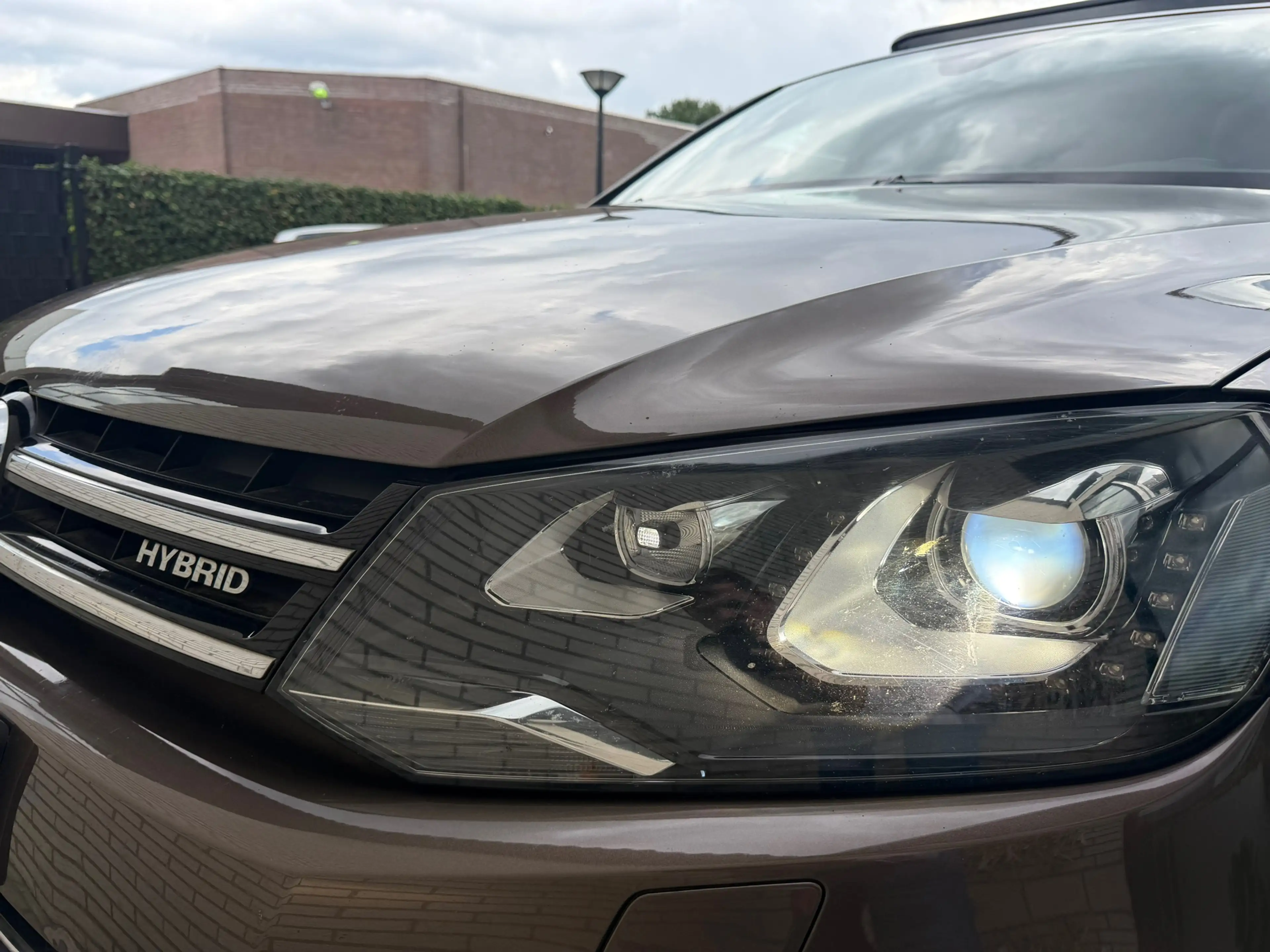 Volkswagen Touareg 3.0 TSI Hybrid Highline — photo 27
