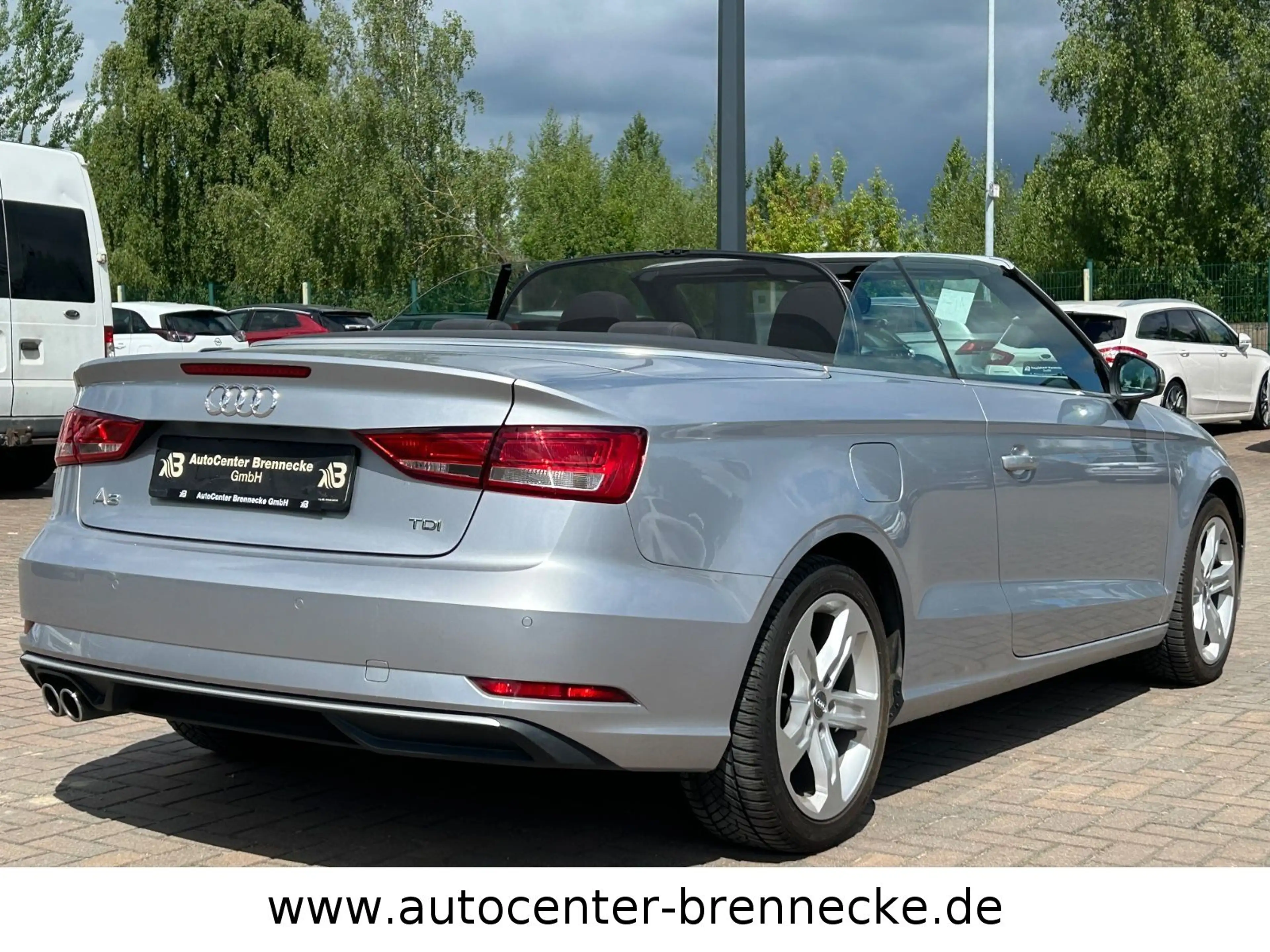 Audi A3 Cabriolet Sport*Automatik*Bi-Xenon*PDC* — photo 4