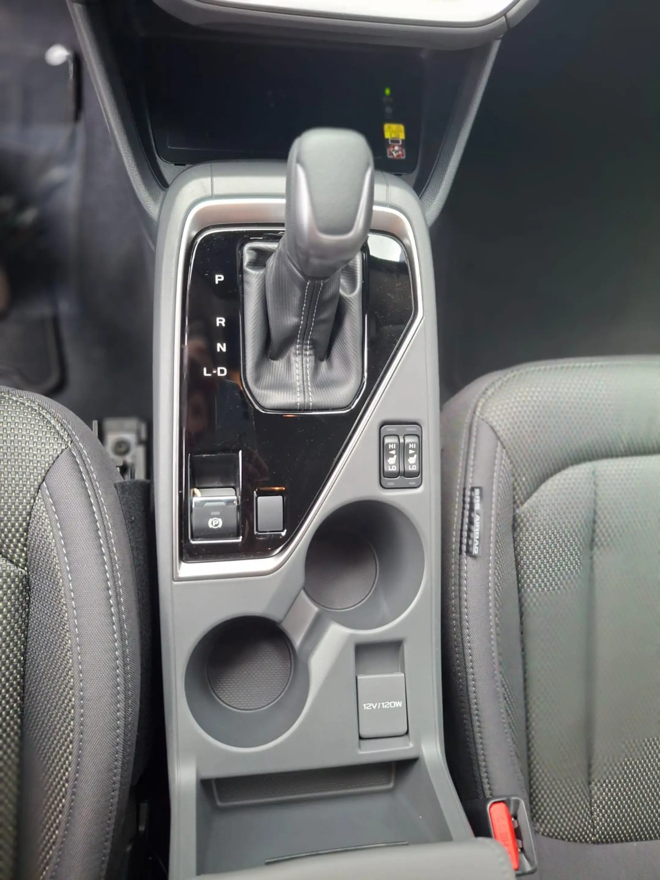 Subaru Crosstrek Active — photo 7