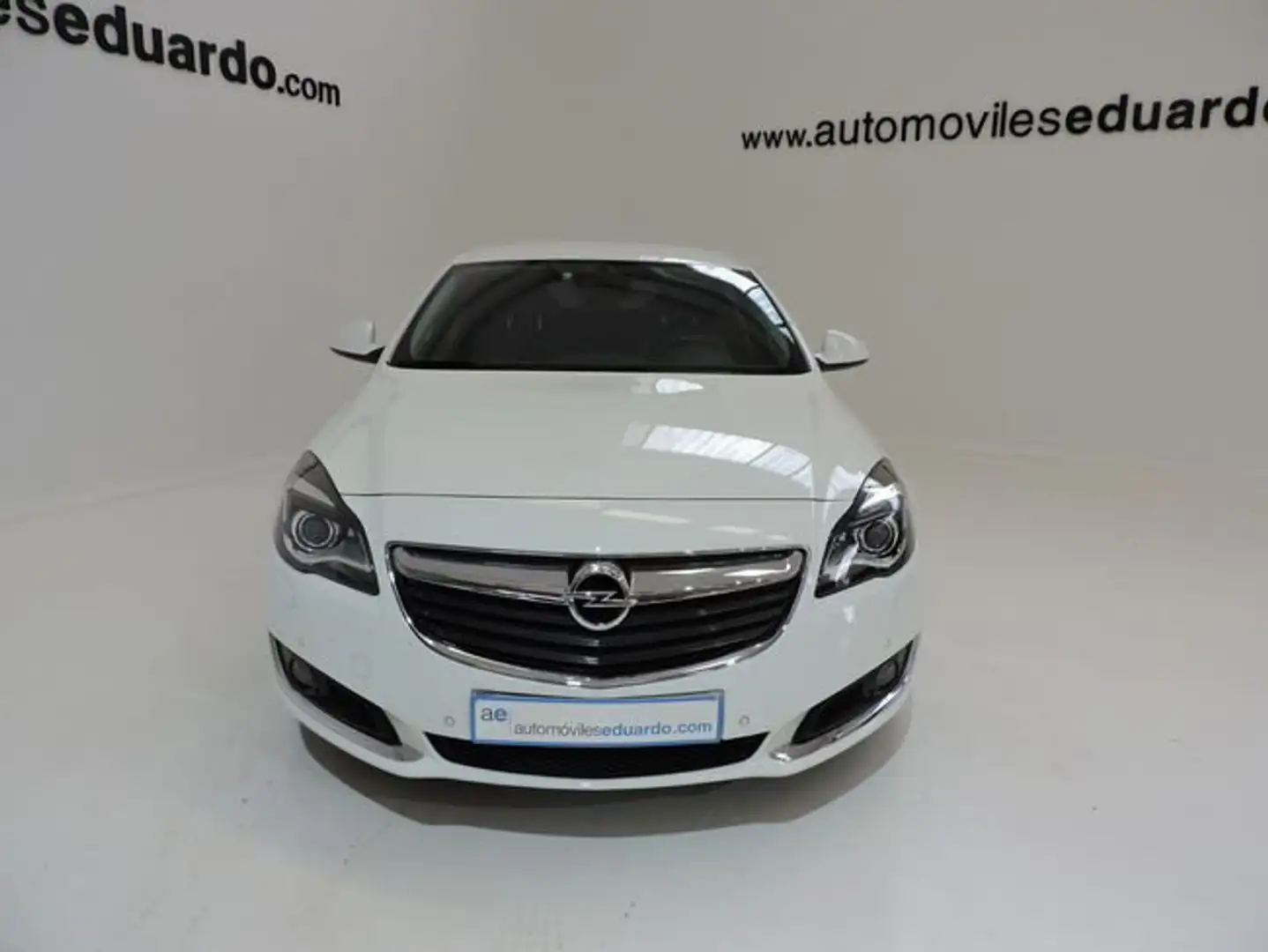 Opel Insignia 4p Excellence 1.6 CDTI ecoFLEX 136 CV Start & Stop Blanco - 2
