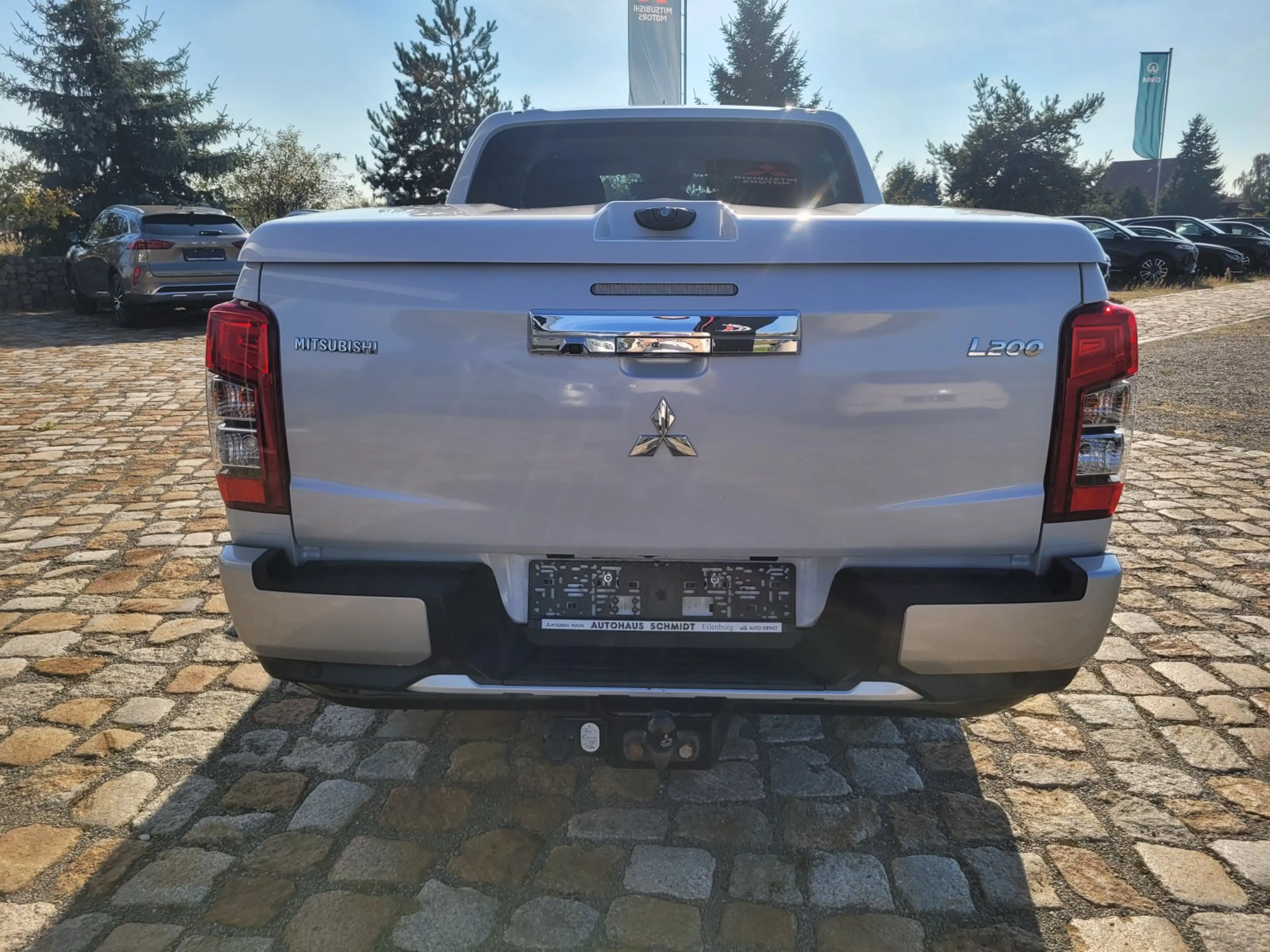 Mitsubishi L200 L 200 4x4 2,2 DI-D Top Doppelkabine 4x4 2.2 DI-D E — photo 5