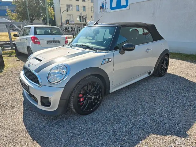 MINI John Cooper Works Cabrio John Cooper Works