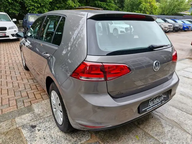Volkswagen Golf view 7