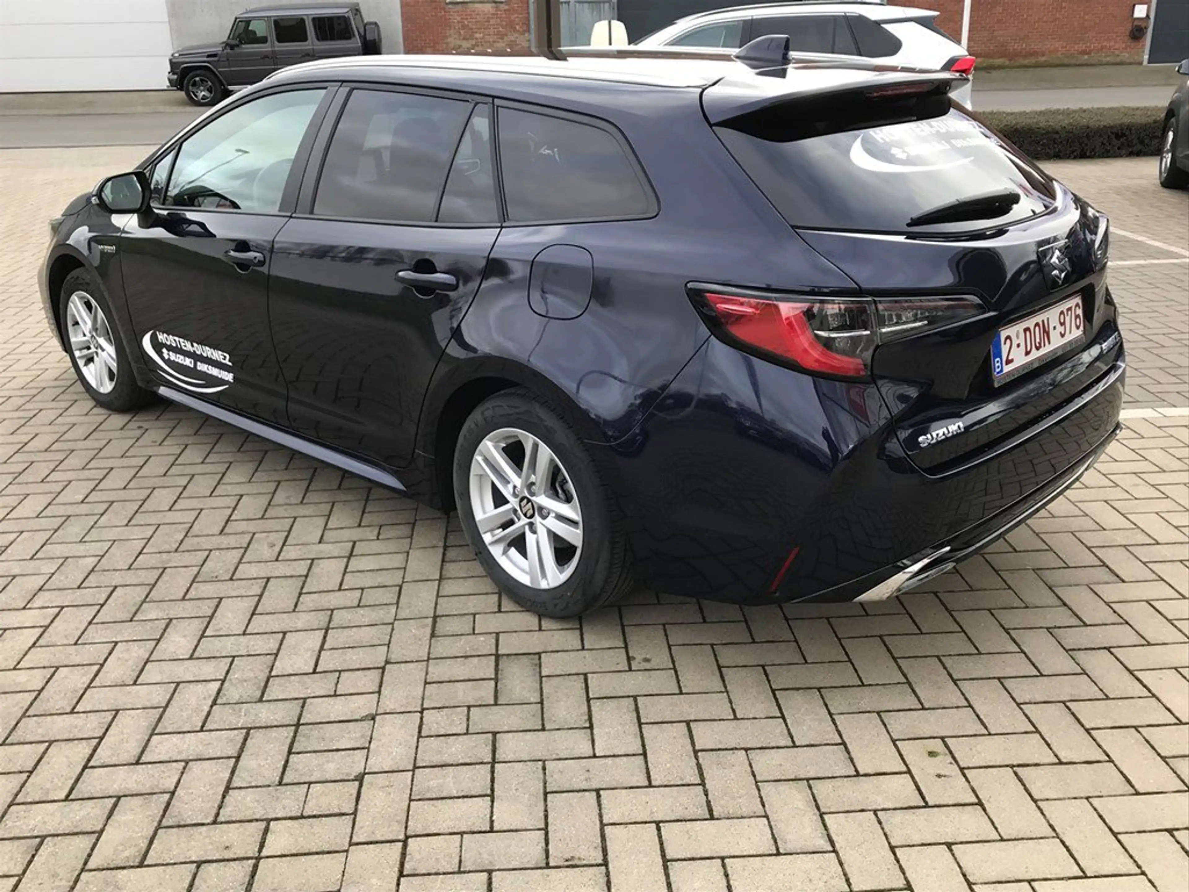 Suzuki Swace 1.8 Hybrid GL+ CVT — photo 3