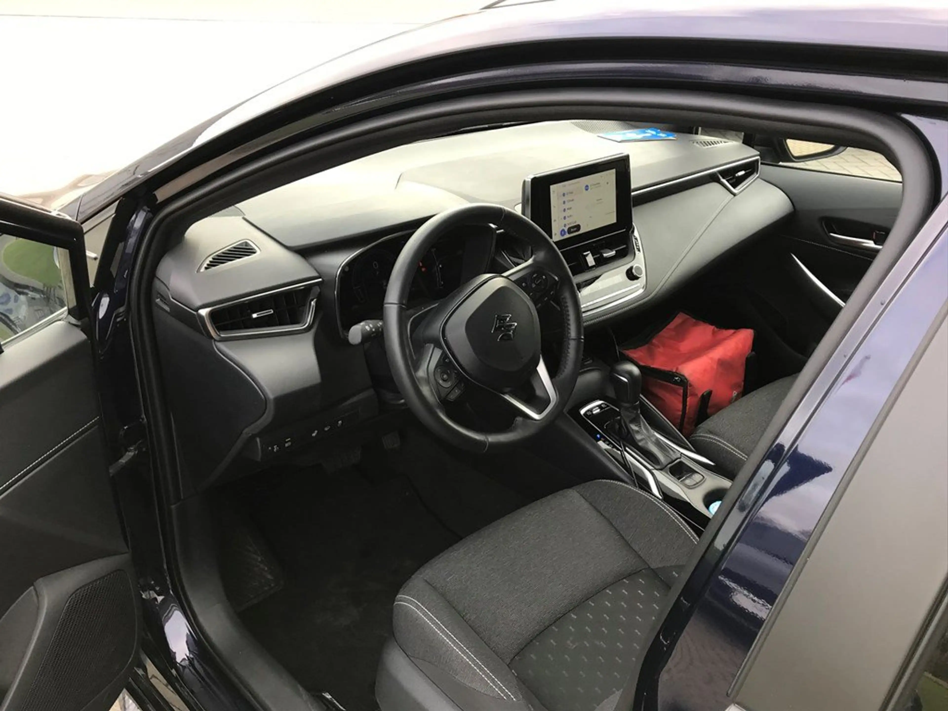 Suzuki Swace 1.8 Hybrid GL+ CVT — photo 5