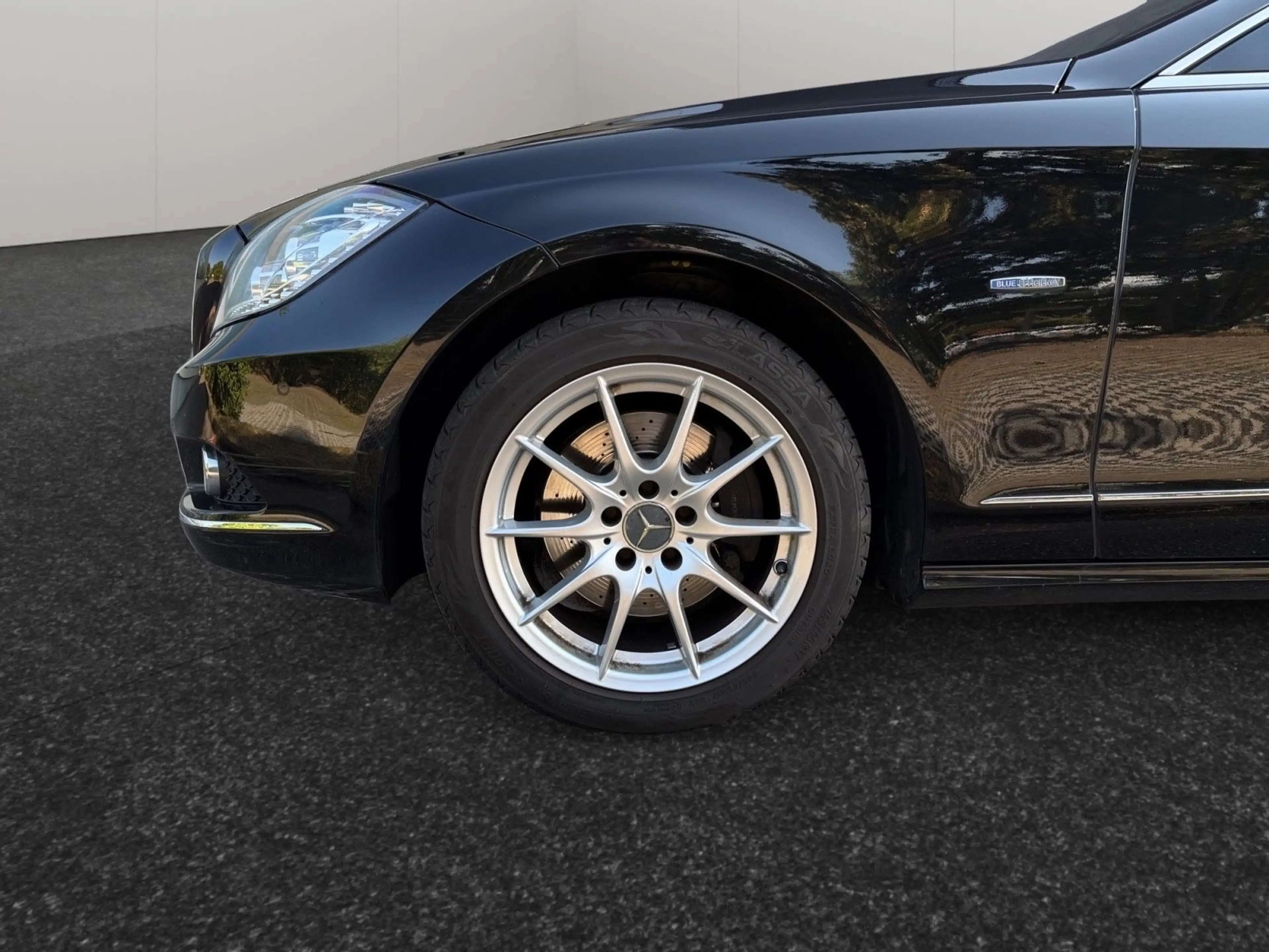 Mercedes-Benz CLS 350 BlueEfficiency — photo 15