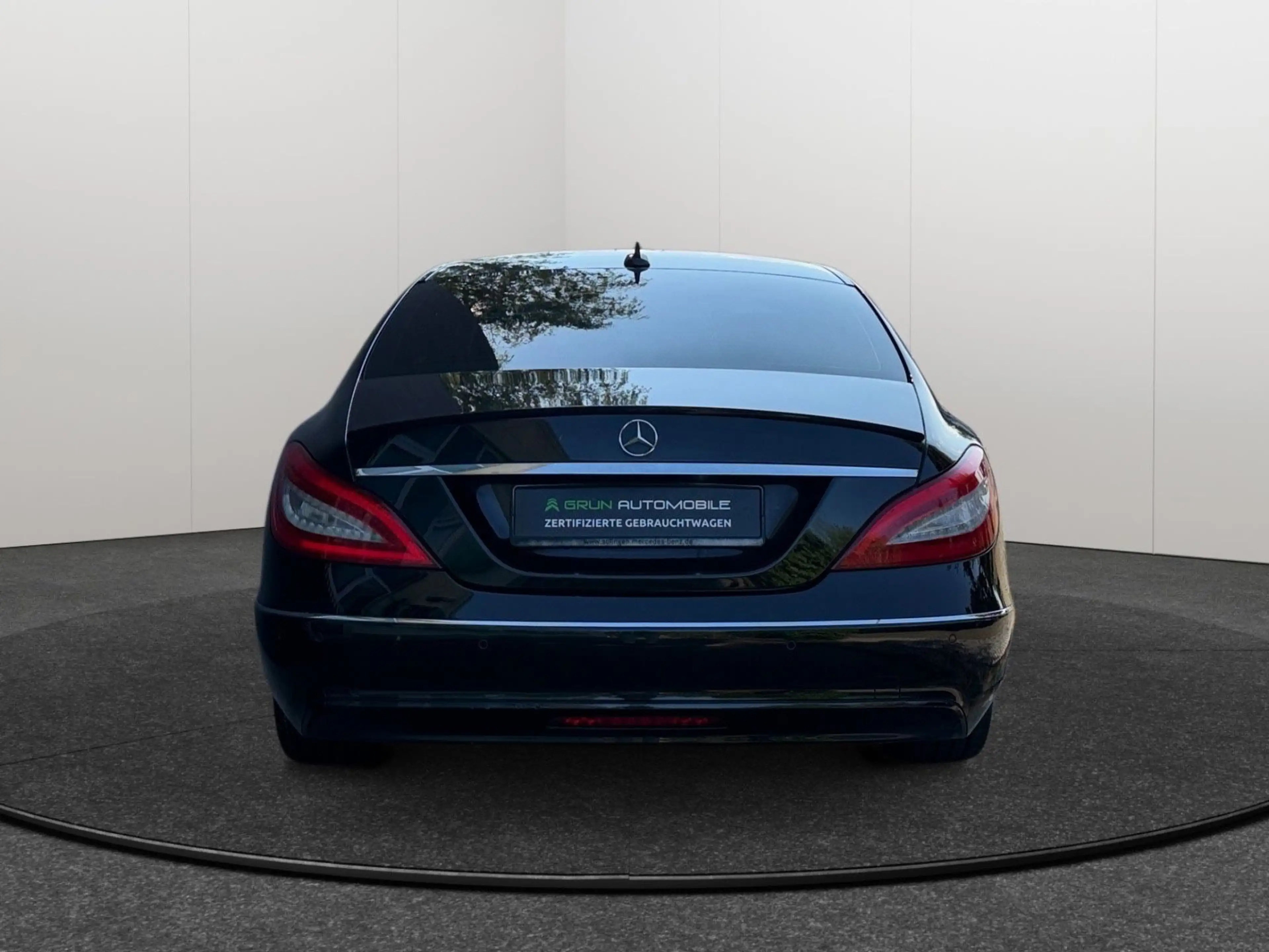 Mercedes-Benz CLS 350 BlueEfficiency — photo 7