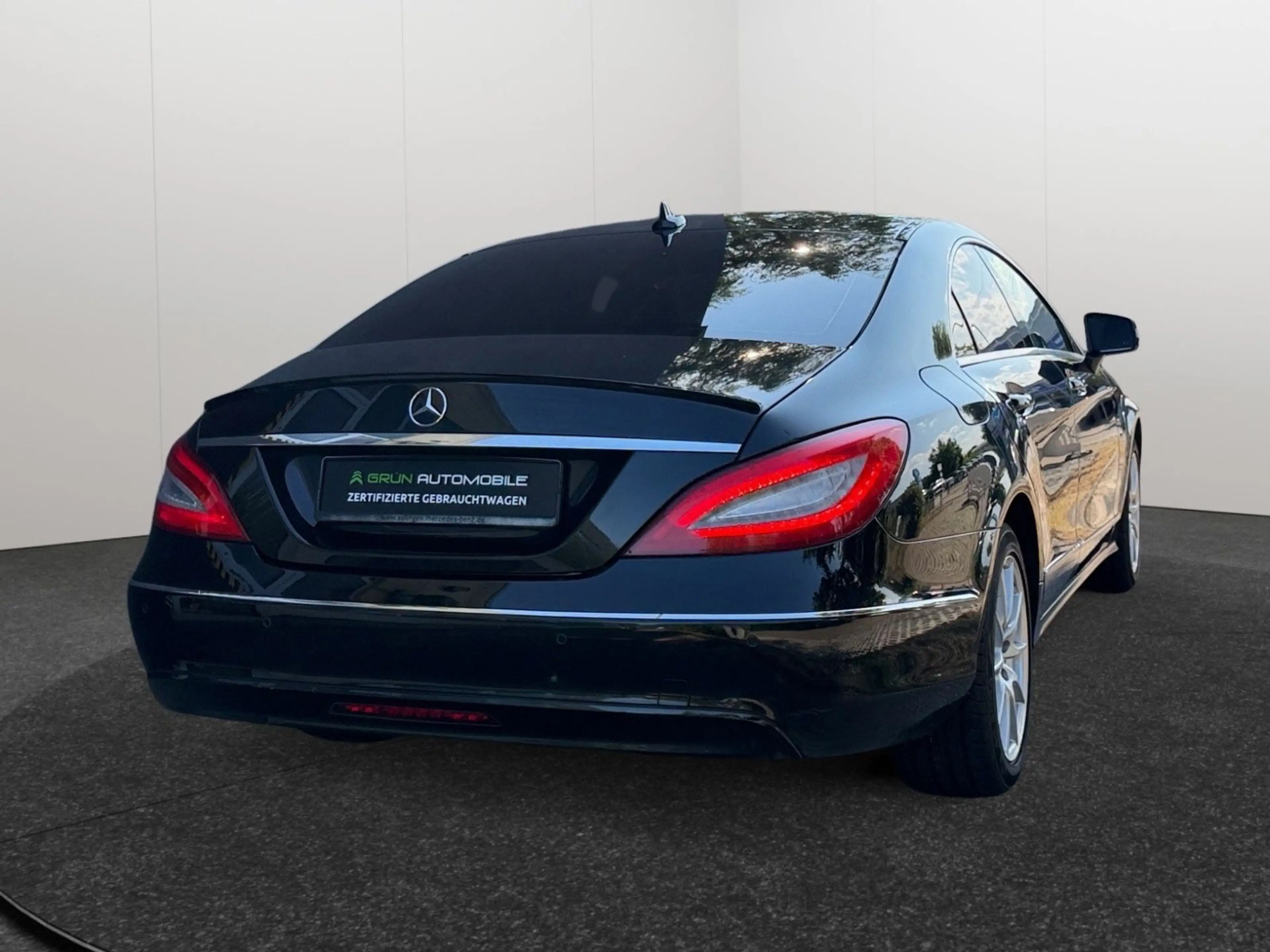 Mercedes-Benz CLS 350 BlueEfficiency — photo 6