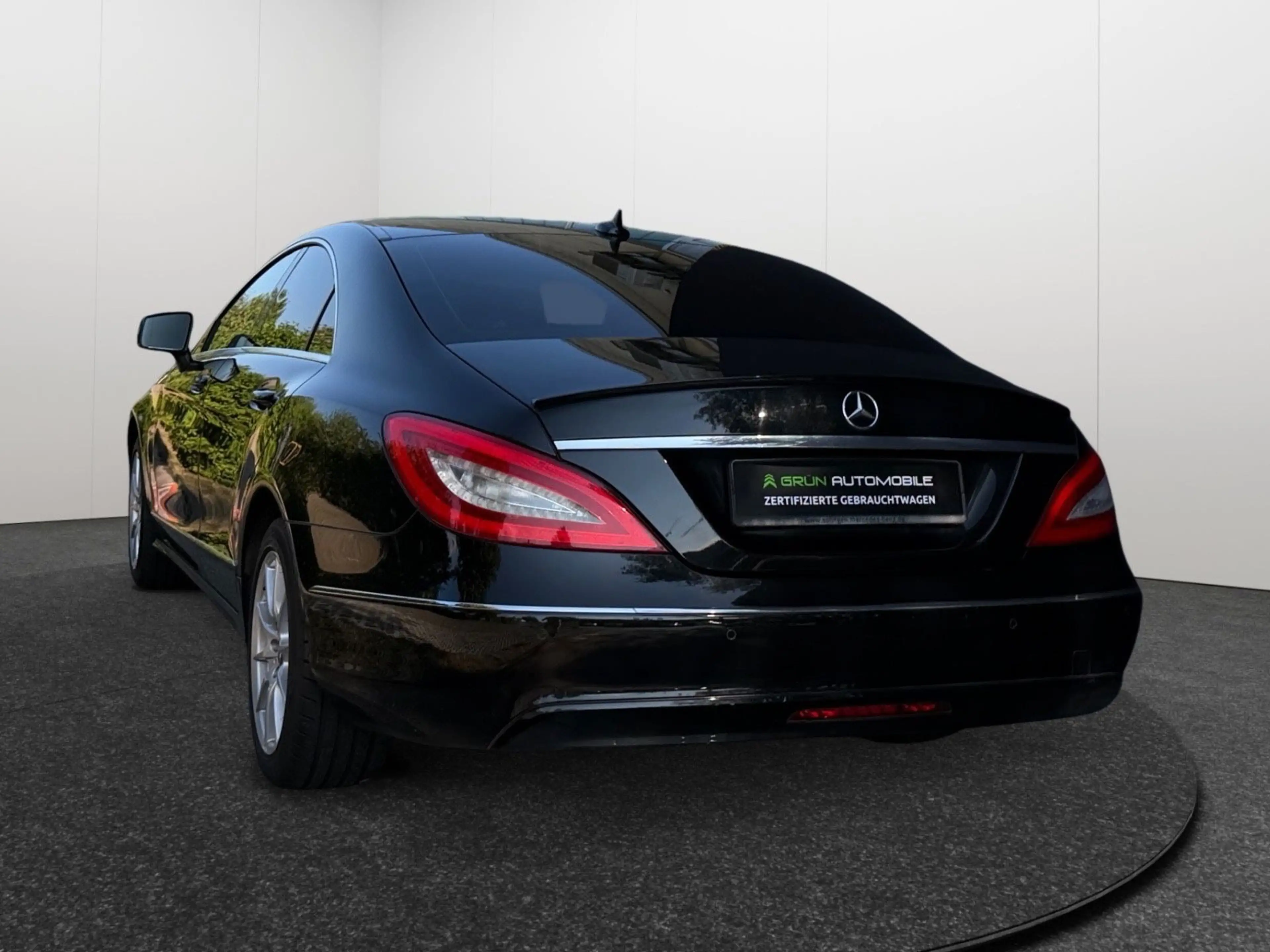 Mercedes-Benz CLS 350 BlueEfficiency — photo 5