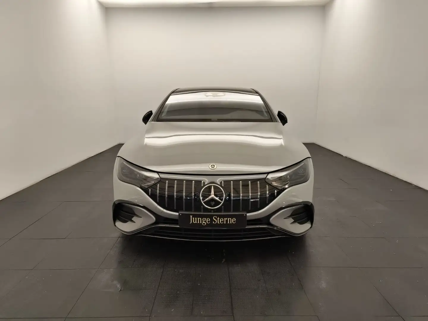 Mercedes-Benz EQE 43 EQE 43 4M Premium+ Hyperscreen Airmatic Night Navi Grau - 2