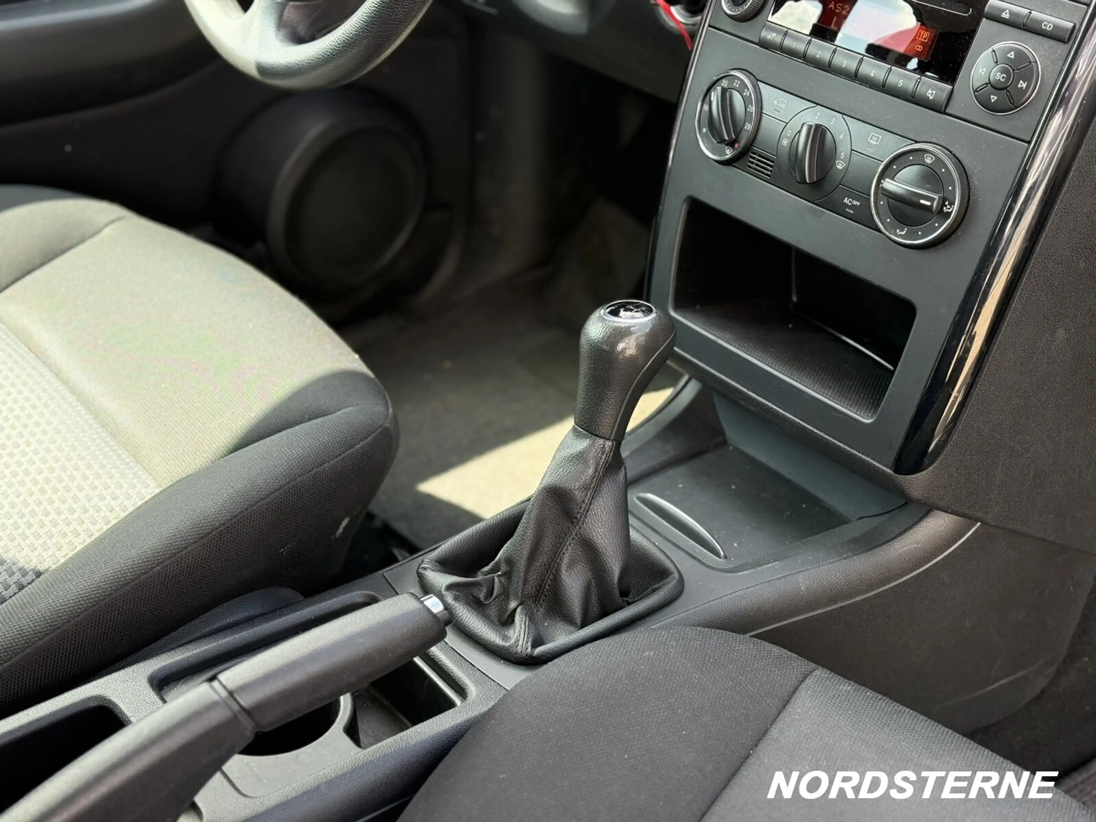 Mercedes-Benz A 150 A 150 Coupé Klimaanlage AHK Top Zustand  Edition — photo 15