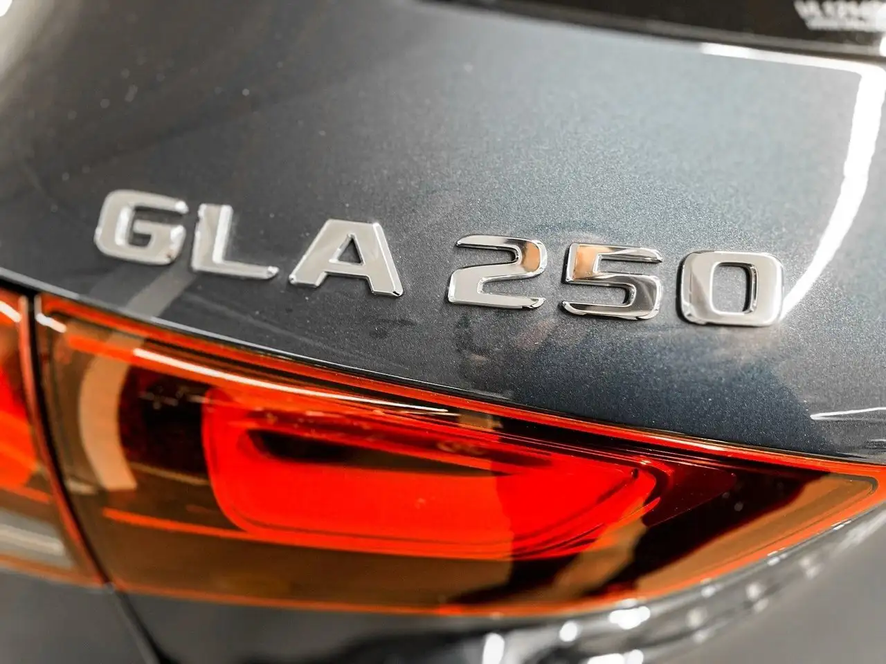 Mercedes-Benz GLA photo Mercedes-Benz GLA
