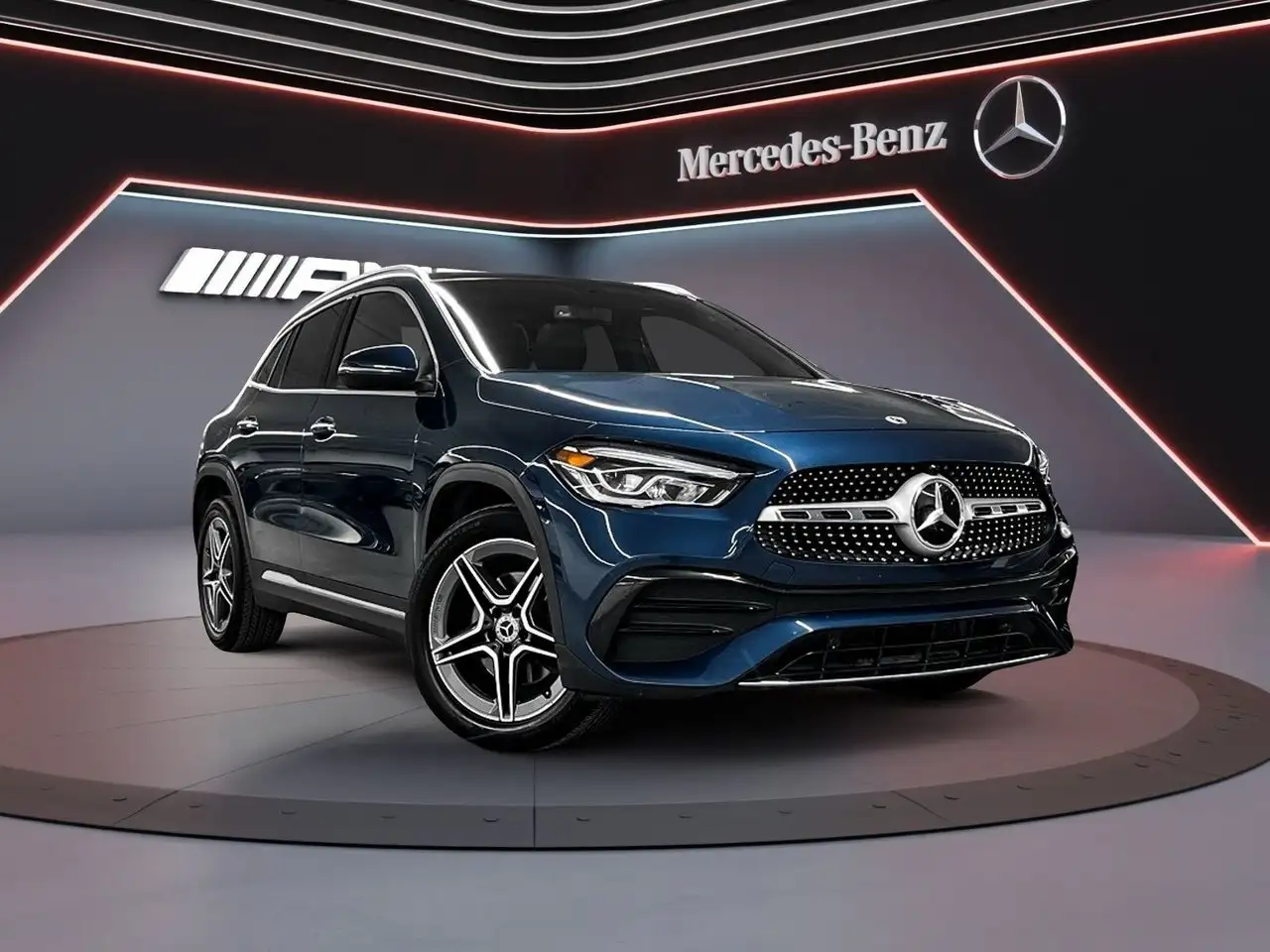 Mercedes-Benz GLA photo Mercedes-Benz GLA