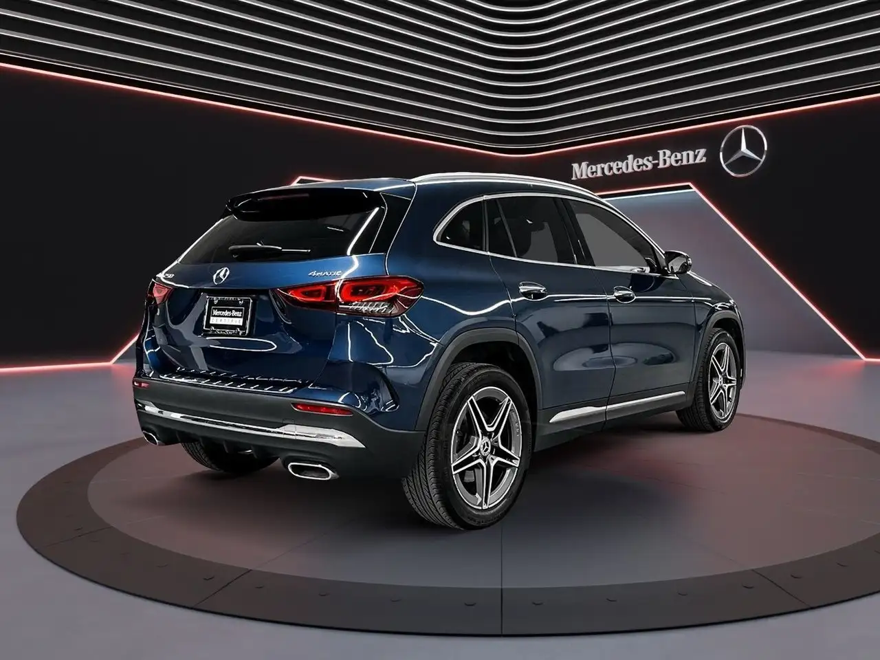 Mercedes-Benz GLA photo Mercedes-Benz GLA