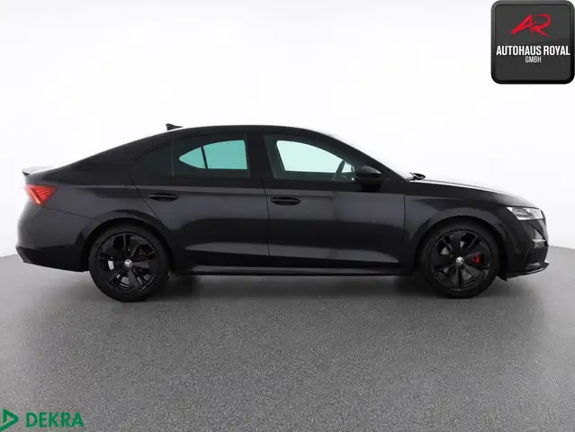 Skoda Octavia view 6