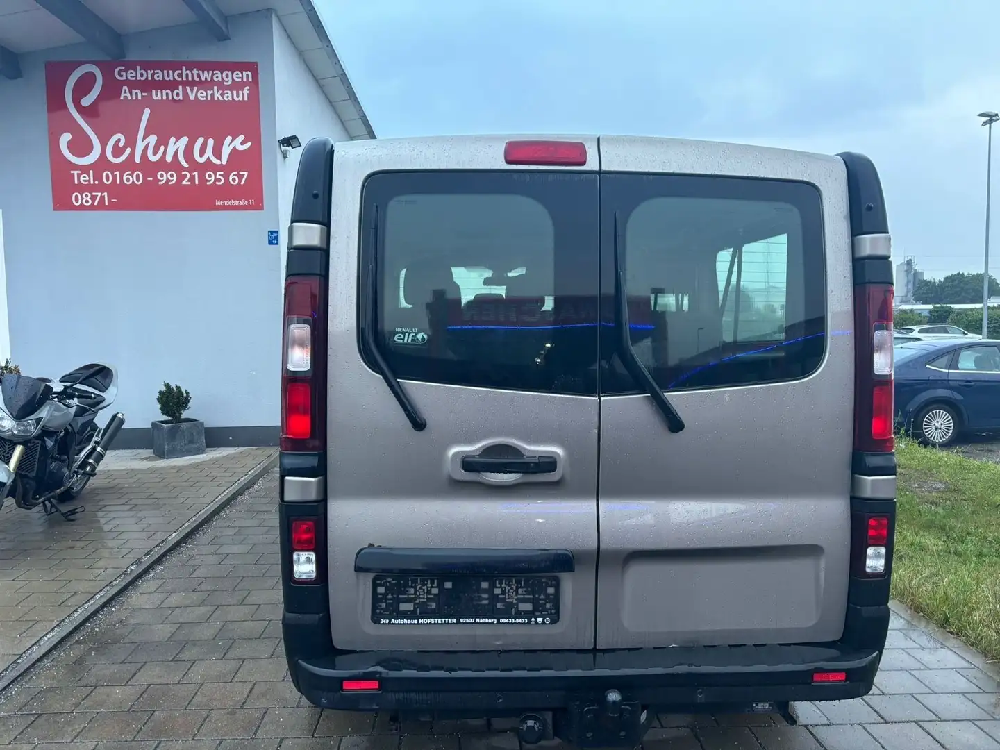 Renault Trafic Combi L2H1 2,9t  Expression Braun - 2