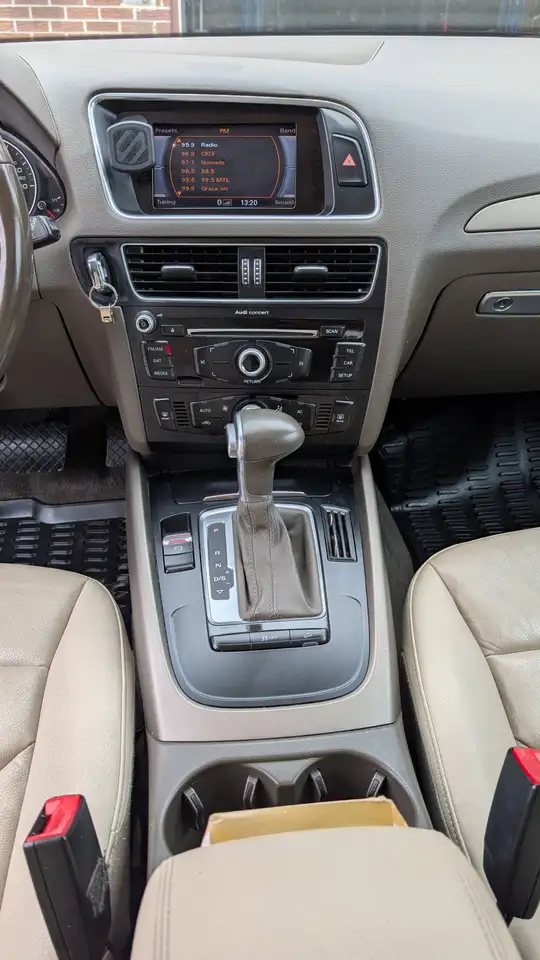 Audi Q5 снимка Audi Q5