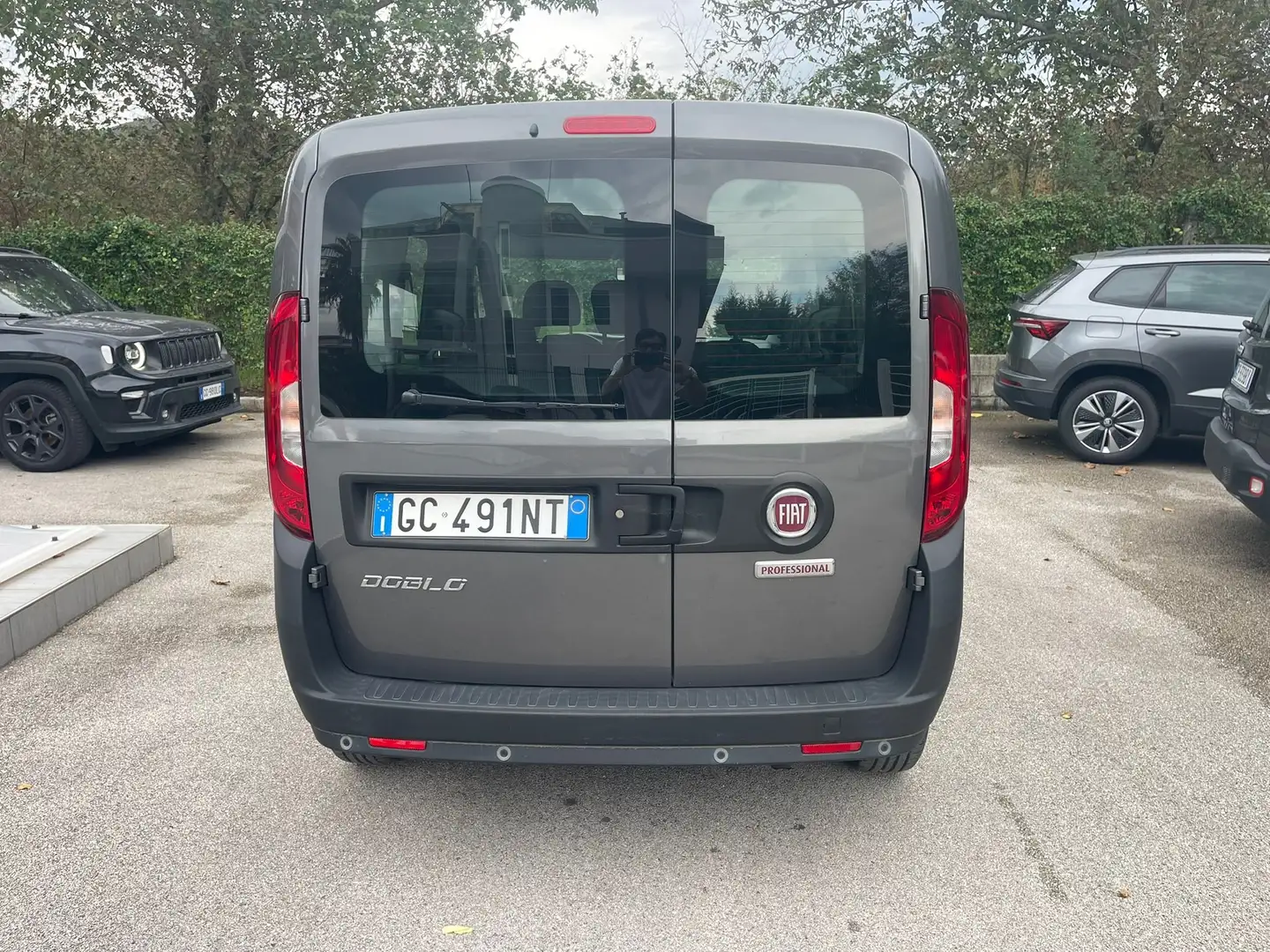 Fiat Doblo Doblo Cargo CH1 EASY 1.3 Mjet 95 cv Grijs - 2