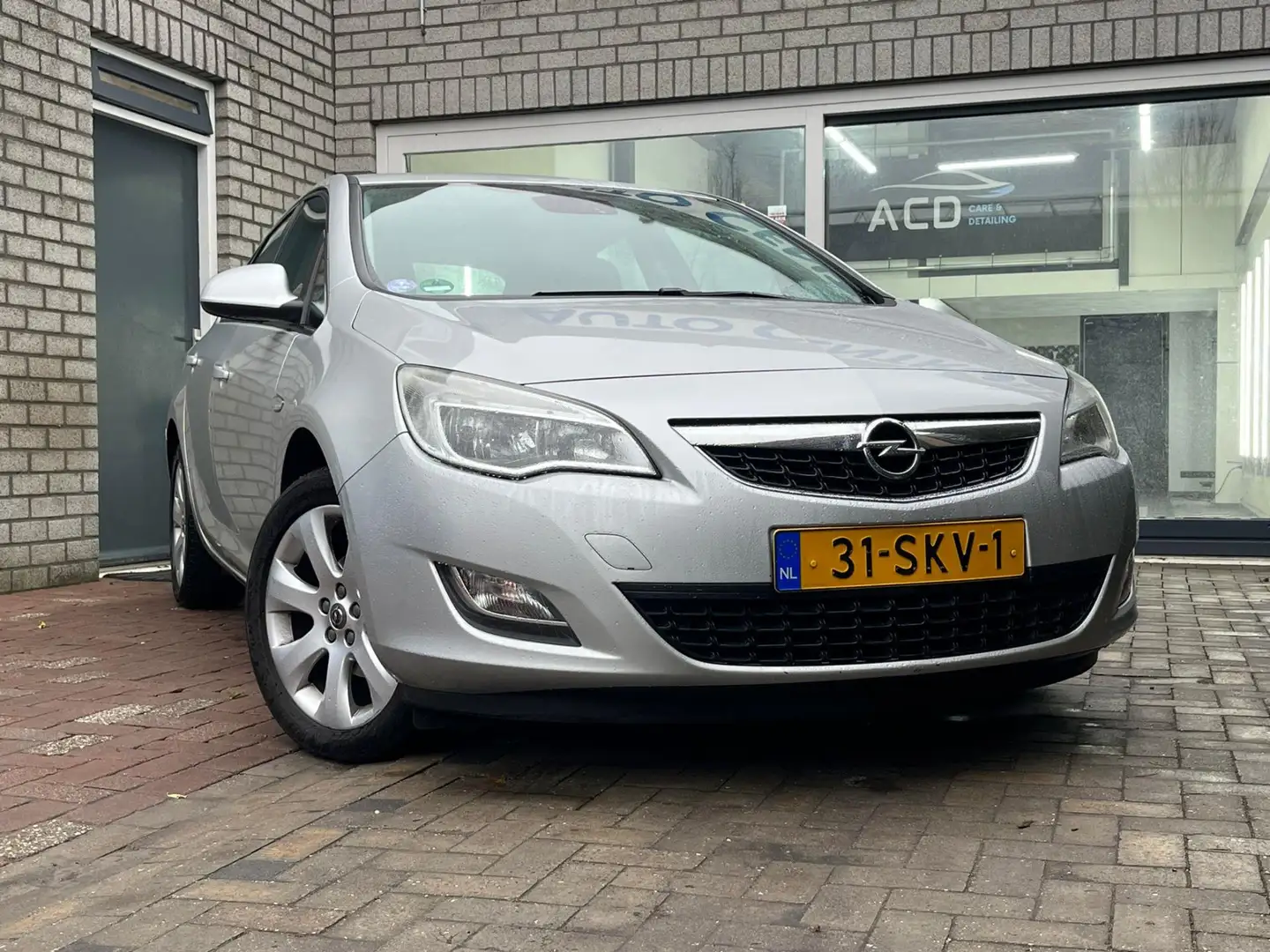 Opel Astra 1.4 Turbo Edition Grijs - 2