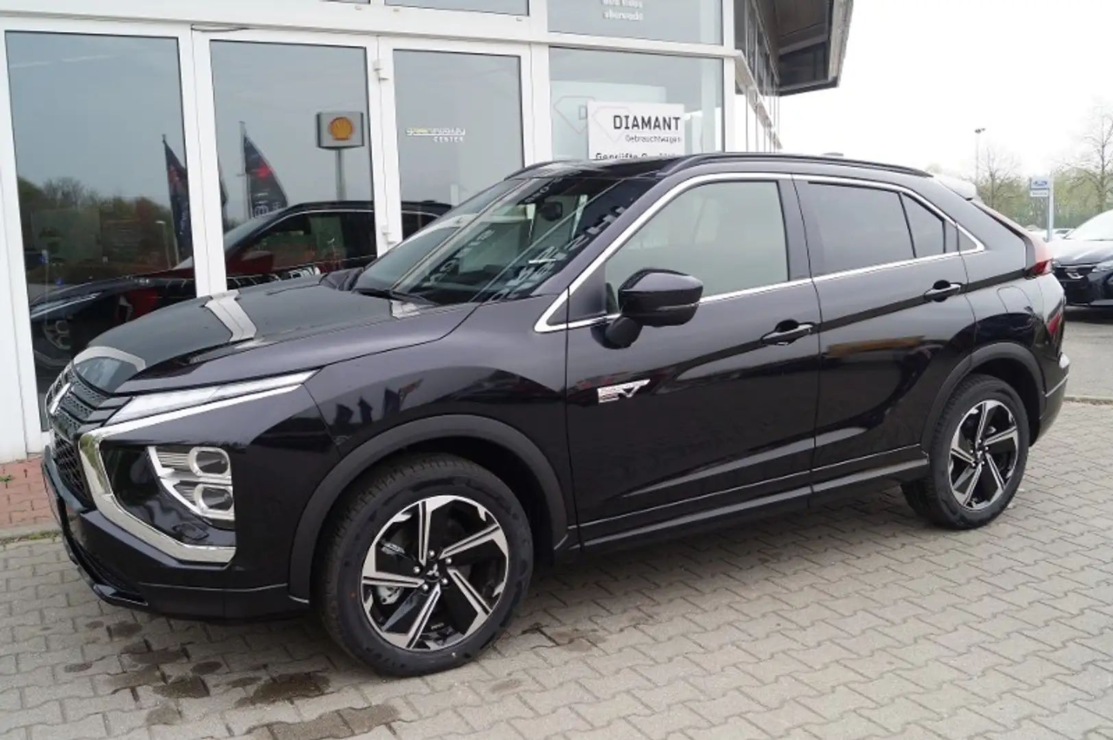 Mitsubishi Eclipse Cross Plug-in Hybrid Select 2.4 4WD Schwarz - 2