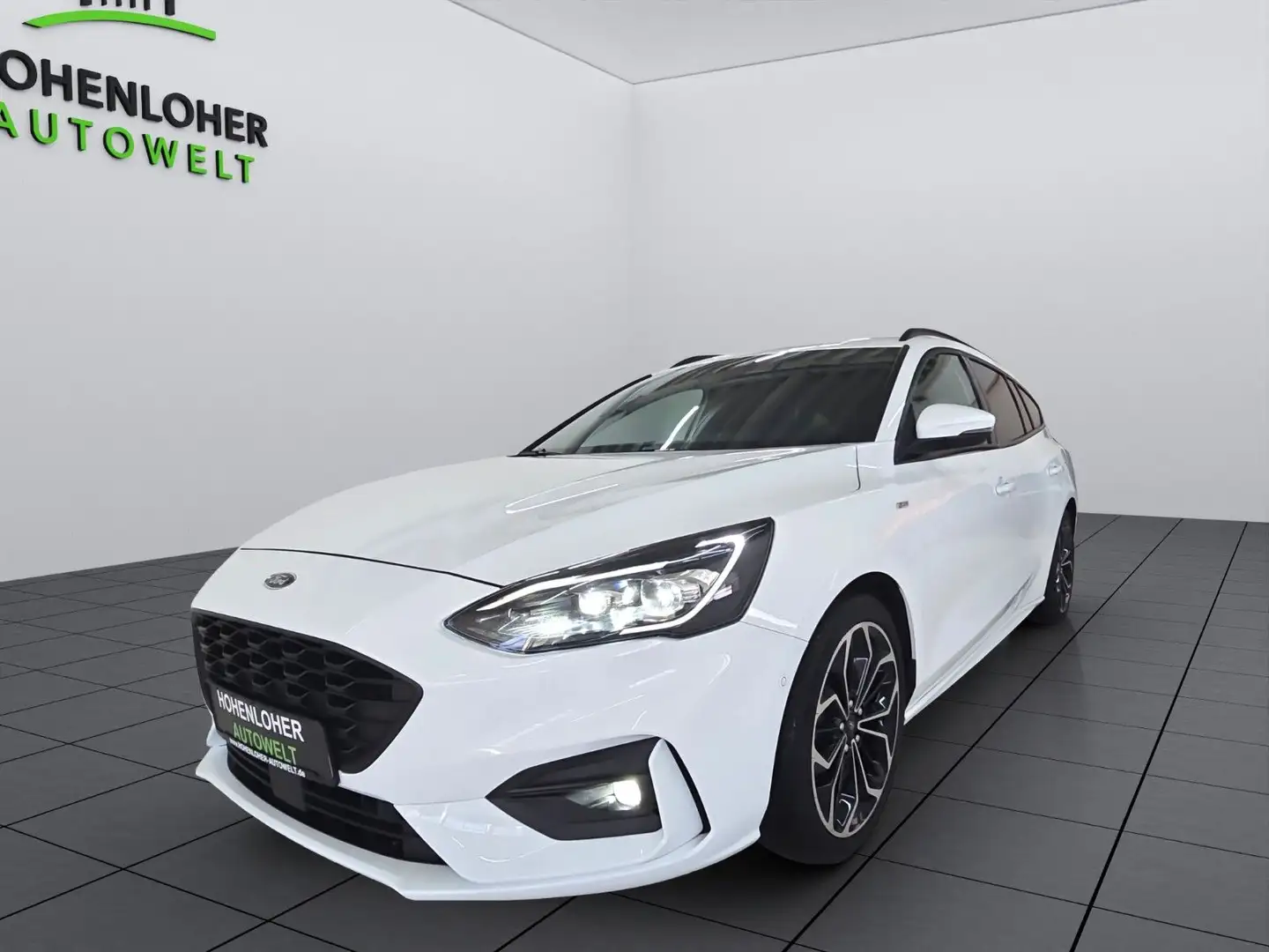 Ford Focus Turnier ST-Line Automatik *LED*AHK*ACC*RFK Weiß - 1