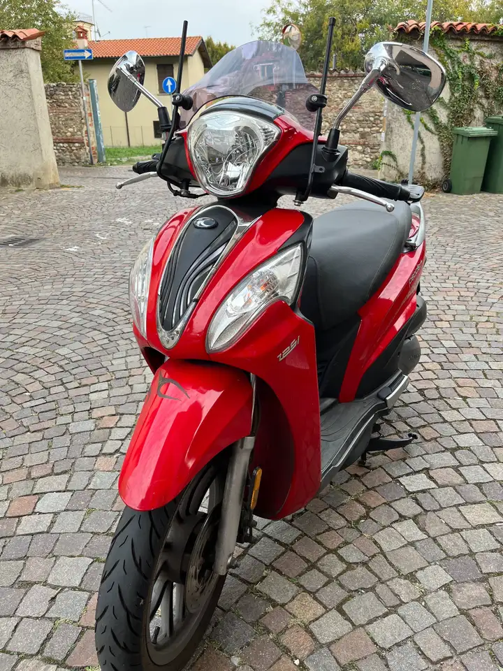 Kymco People 125