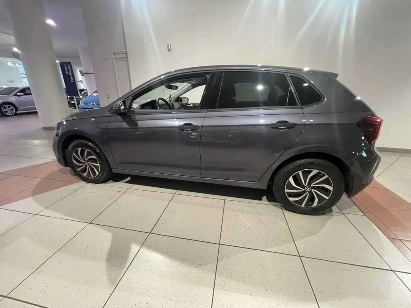 Volkswagen Polo 6ª serie 1.0 TSI Life Grigio - 2