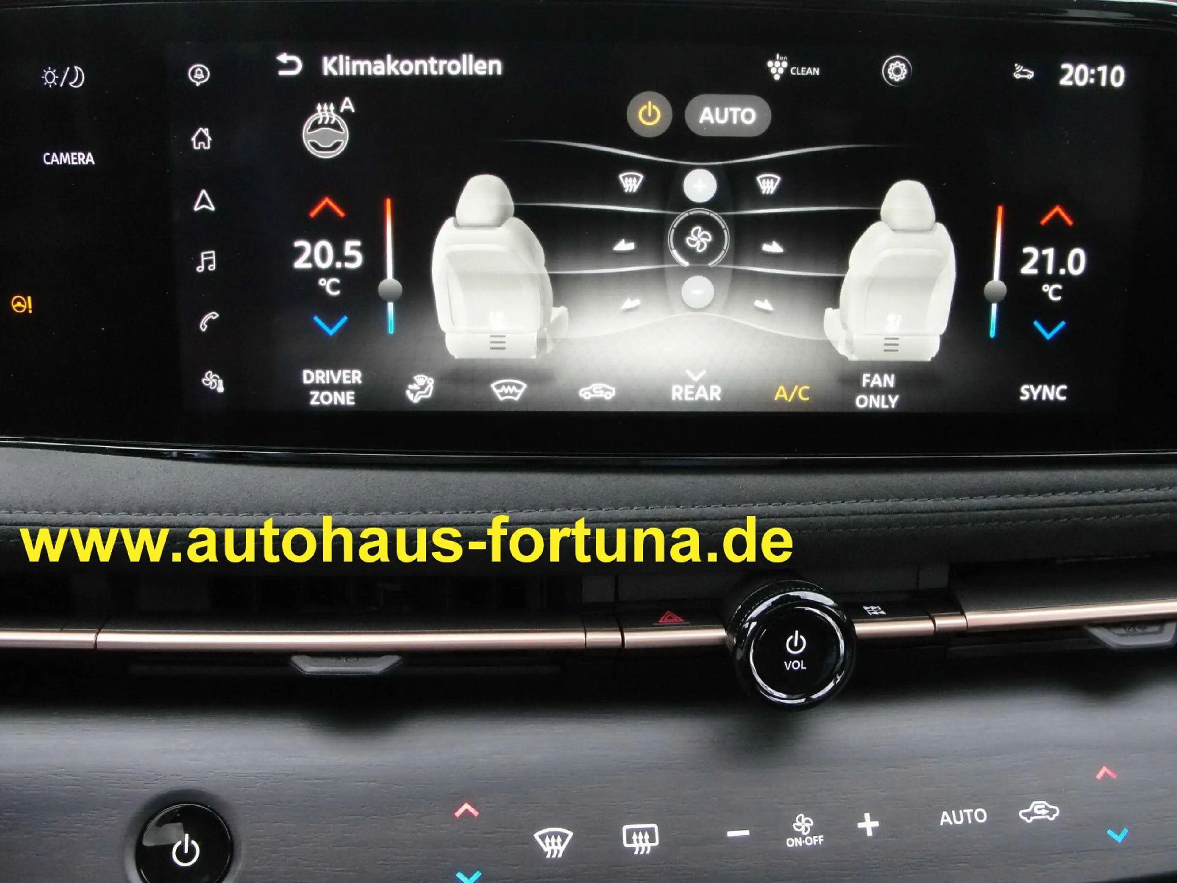 Nissan Ariya Evolve Pack 87 kwh Glasdach 20-Zoll HUD — photo 12
