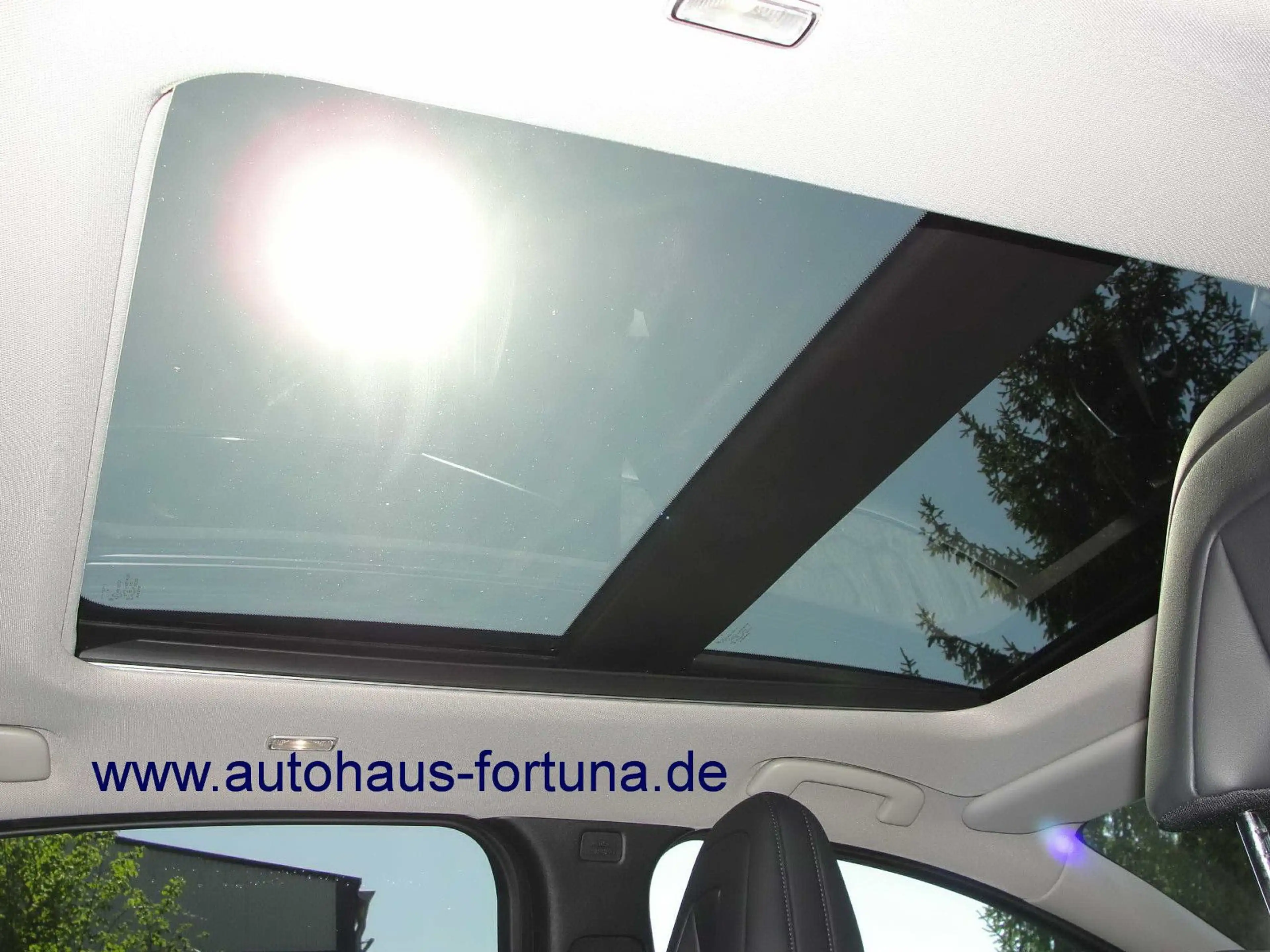 Nissan Ariya Evolve Pack 87 kwh Glasdach 20-Zoll HUD — photo 6