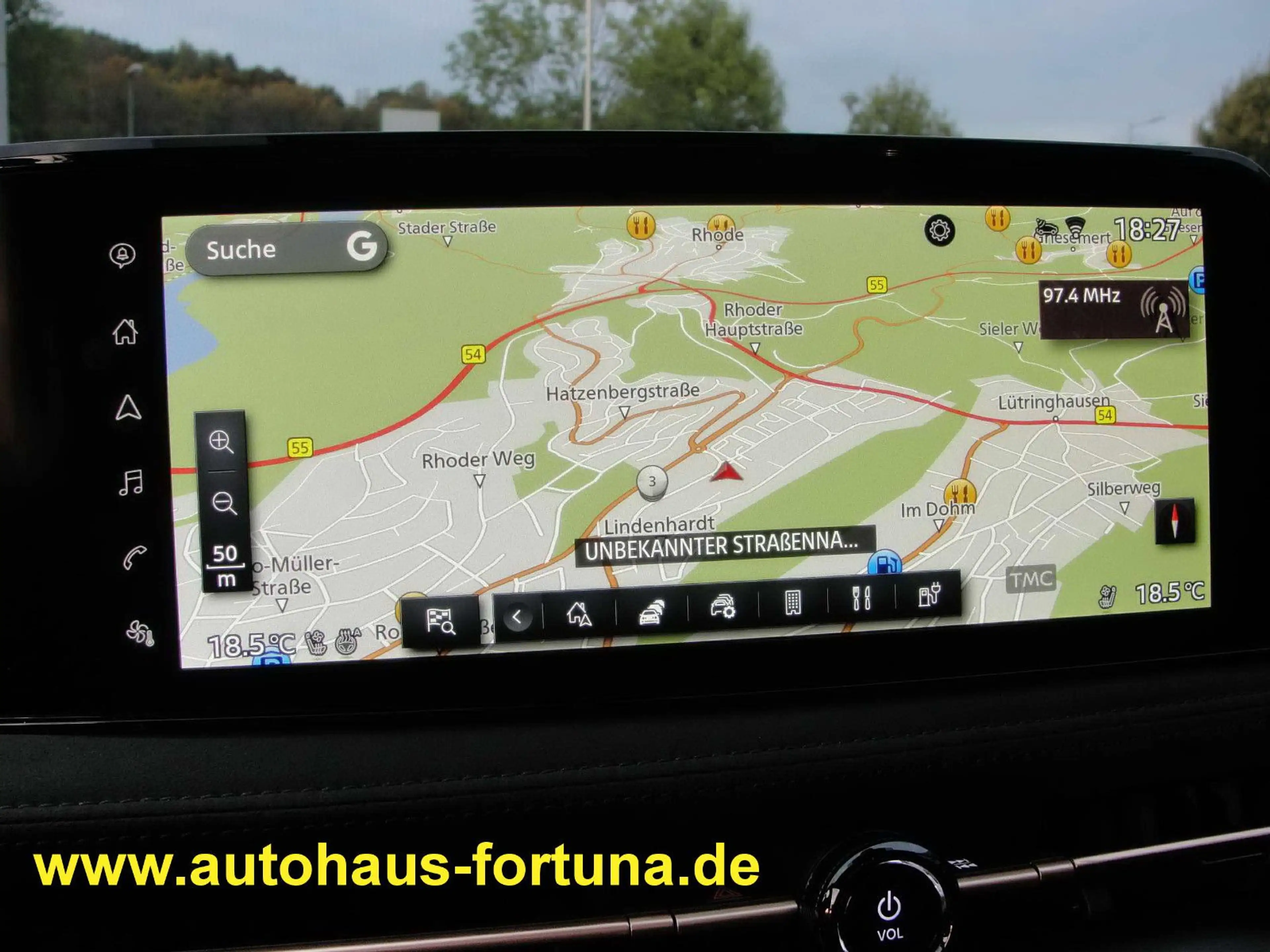 Nissan Ariya Evolve Pack 87 kwh Glasdach 20-Zoll HUD — photo 14
