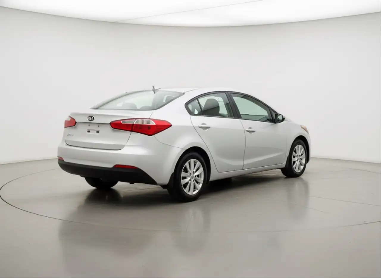 Kia Forte снимка Kia Forte