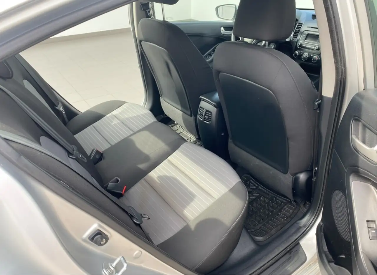 Kia Forte снимка Kia Forte