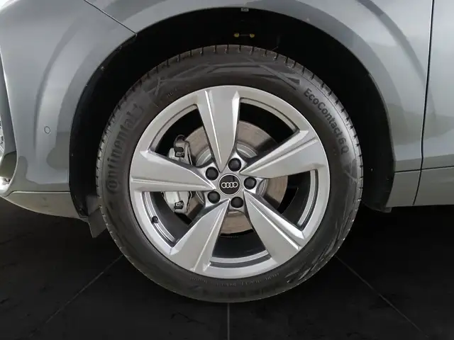 Audi Q3 TDI 110 kW Ansicht 14
