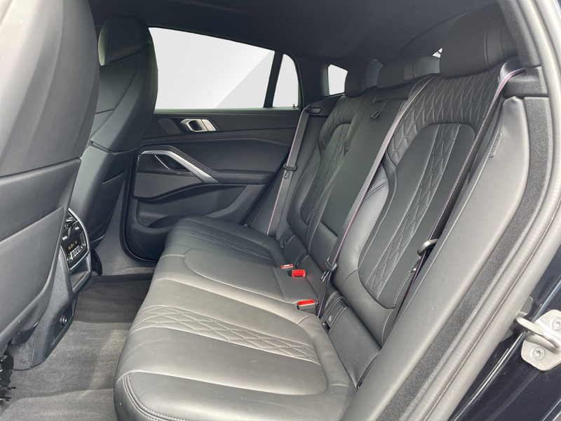 BMW X6 xDrive40d M Sport/ AHK/ Laser/ HUD/ DrivAss Prof./ — photo 13