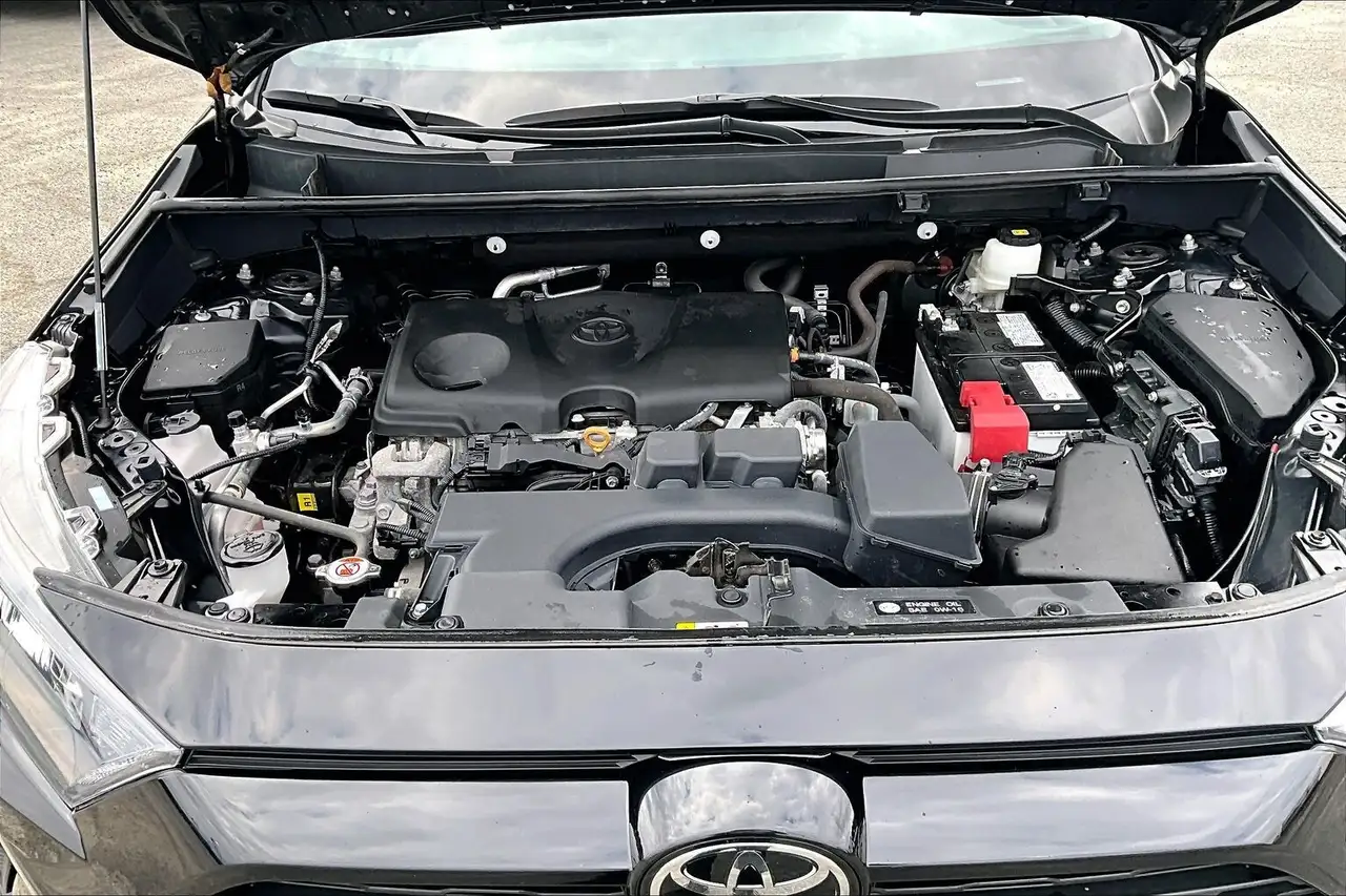 Toyota RAV 4 снимка Toyota RAV 4