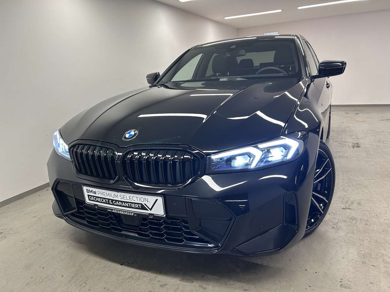 BMW-330-d xDrive M Sportpaket Pro HiFi DAB LED PA Stop&GO