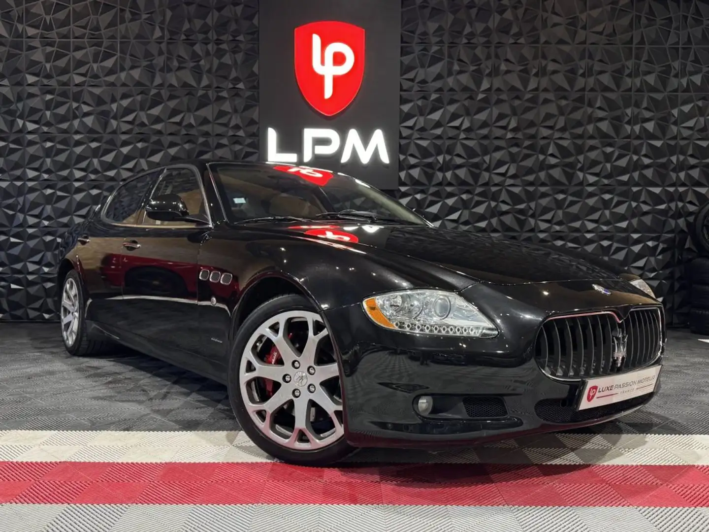 Maserati Quattroporte V 4.7 V8 S BA Schwarz - 1